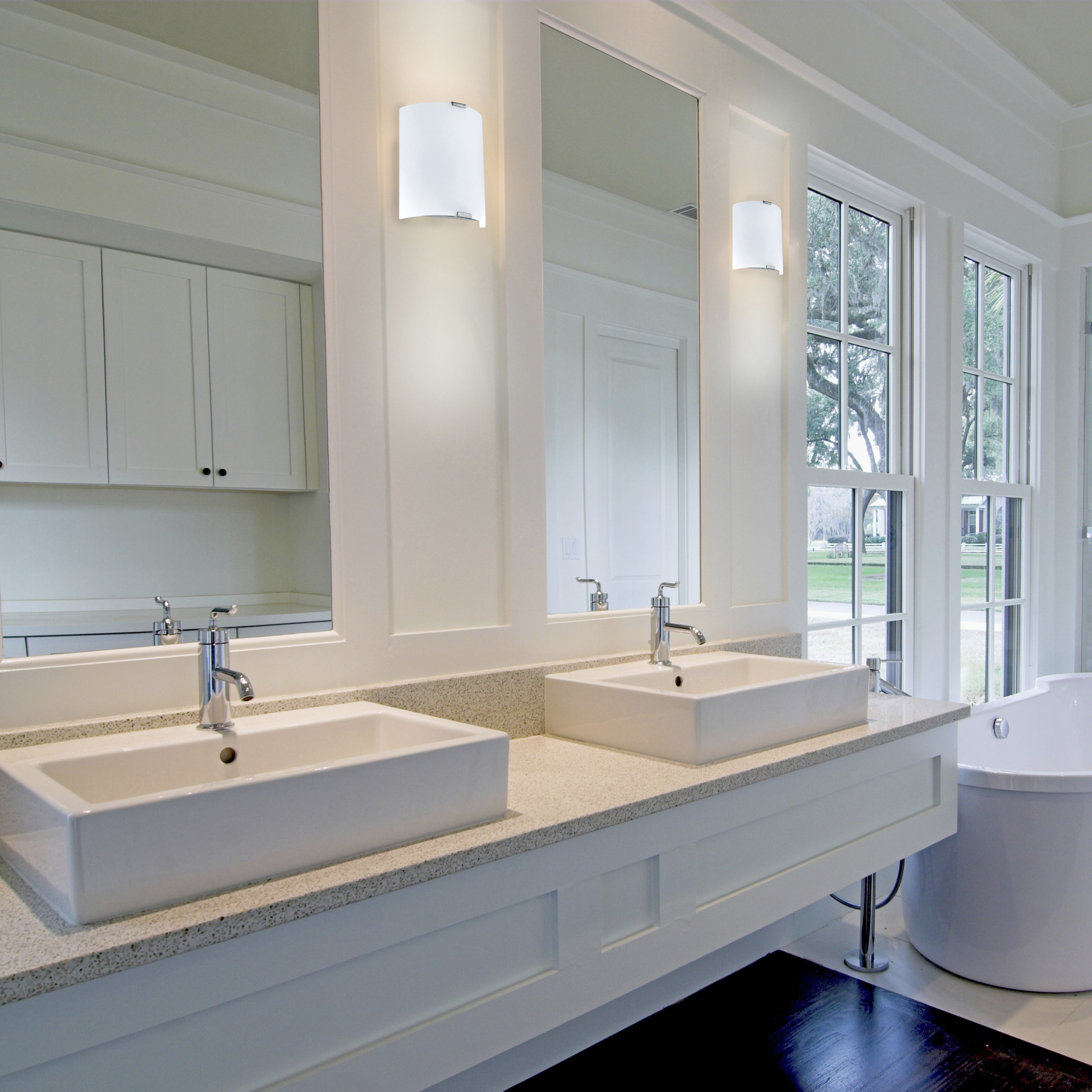 Grafik LED 11 inch Silver ADA Wall Light, White Glass