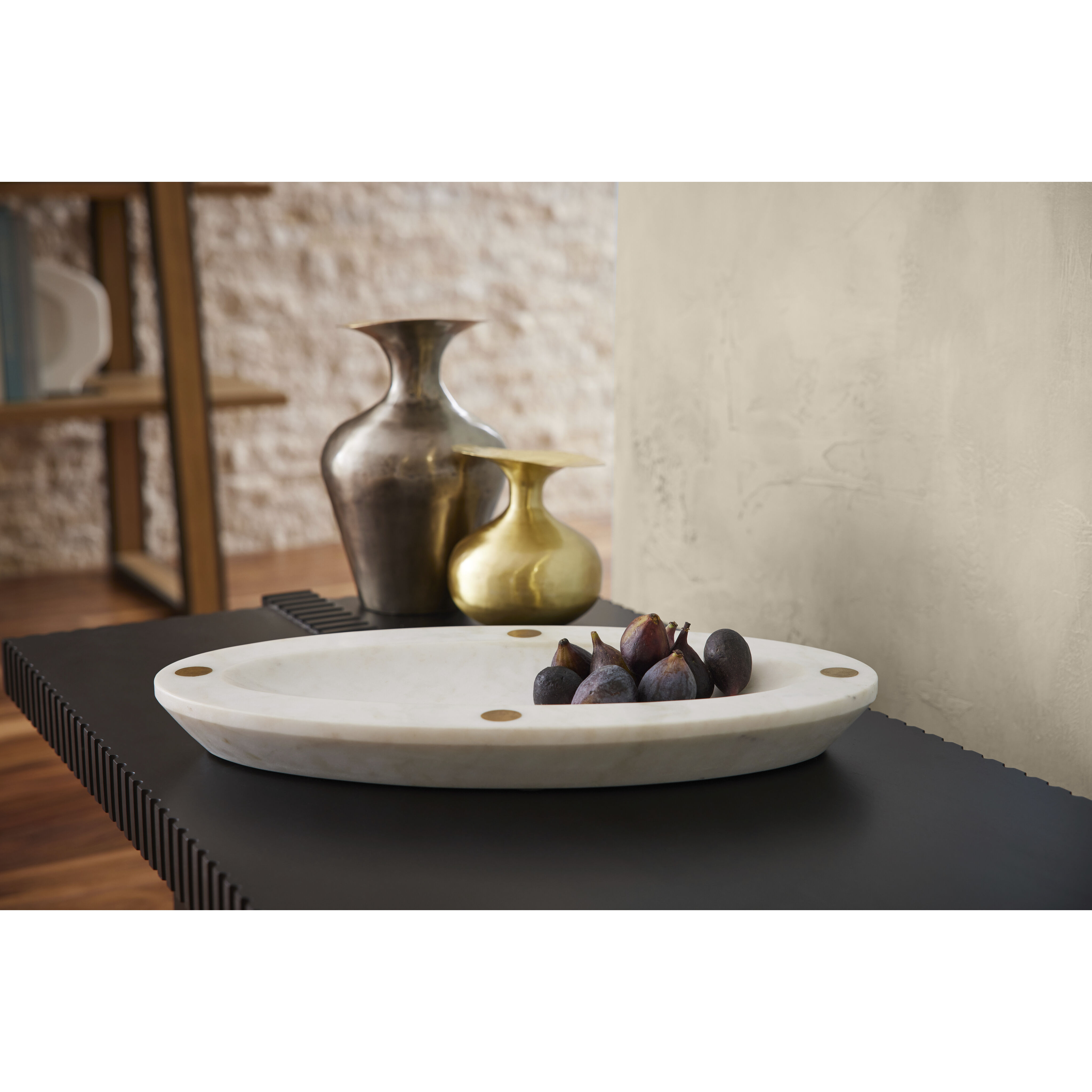 Palencia White Centerpiece