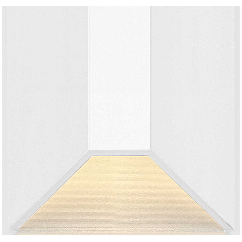 Nuvi 12v 1.40 watt Matte White Landscape Deck Sconce, Rectangular