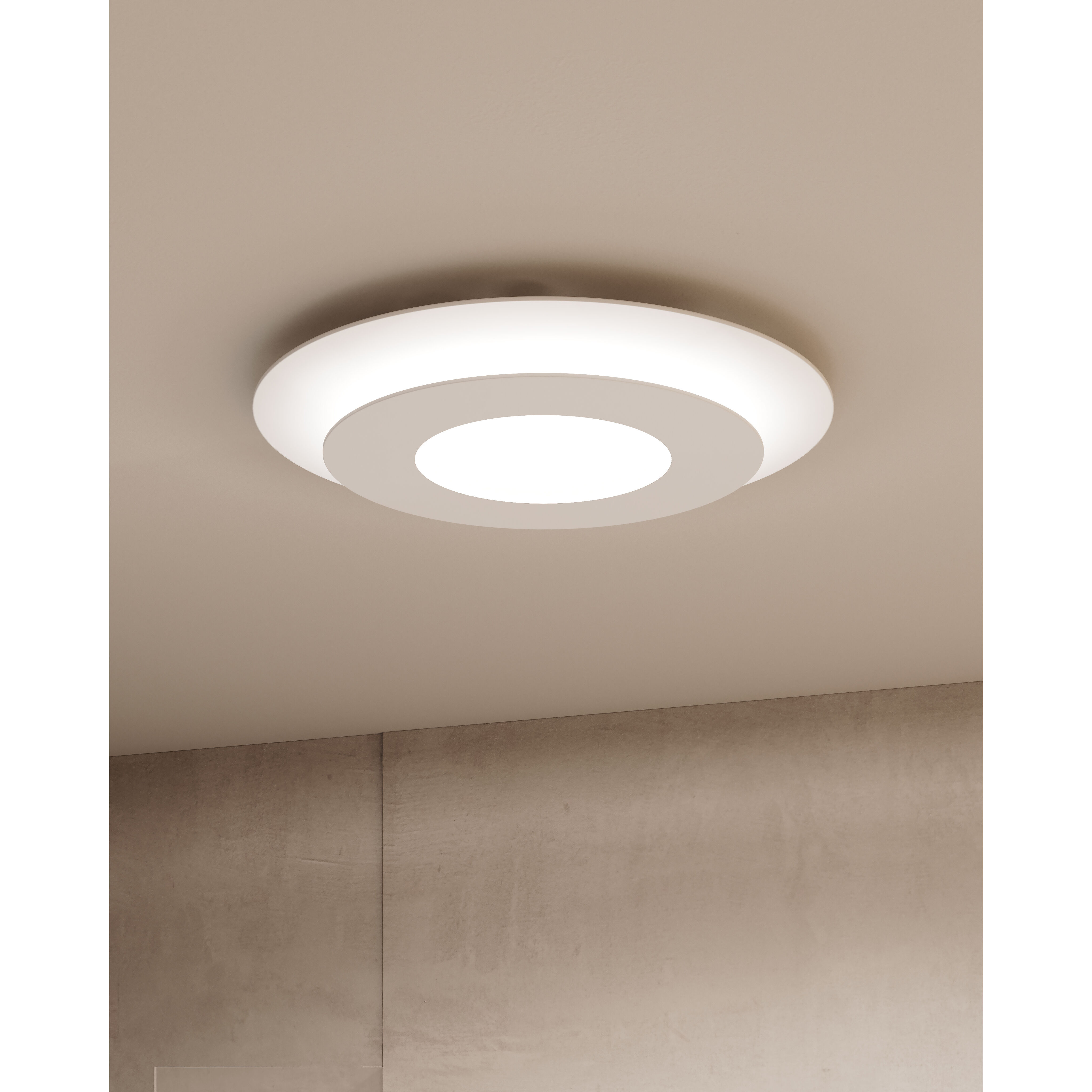 Offset ceiling light mount outlet