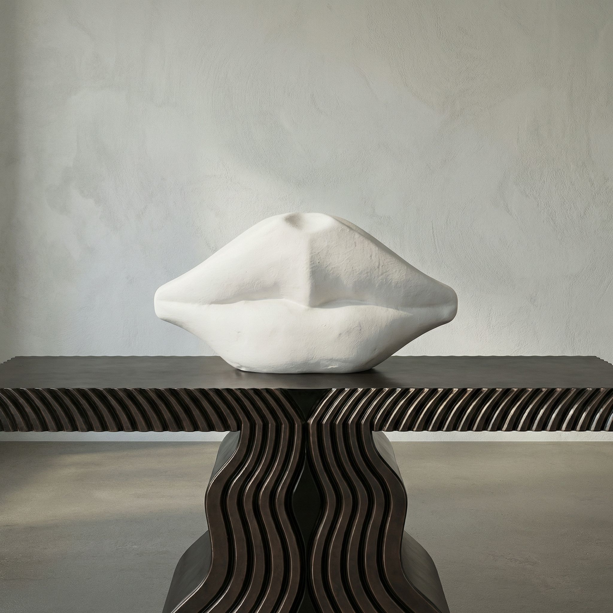 Lips White Fiber Cement Statue