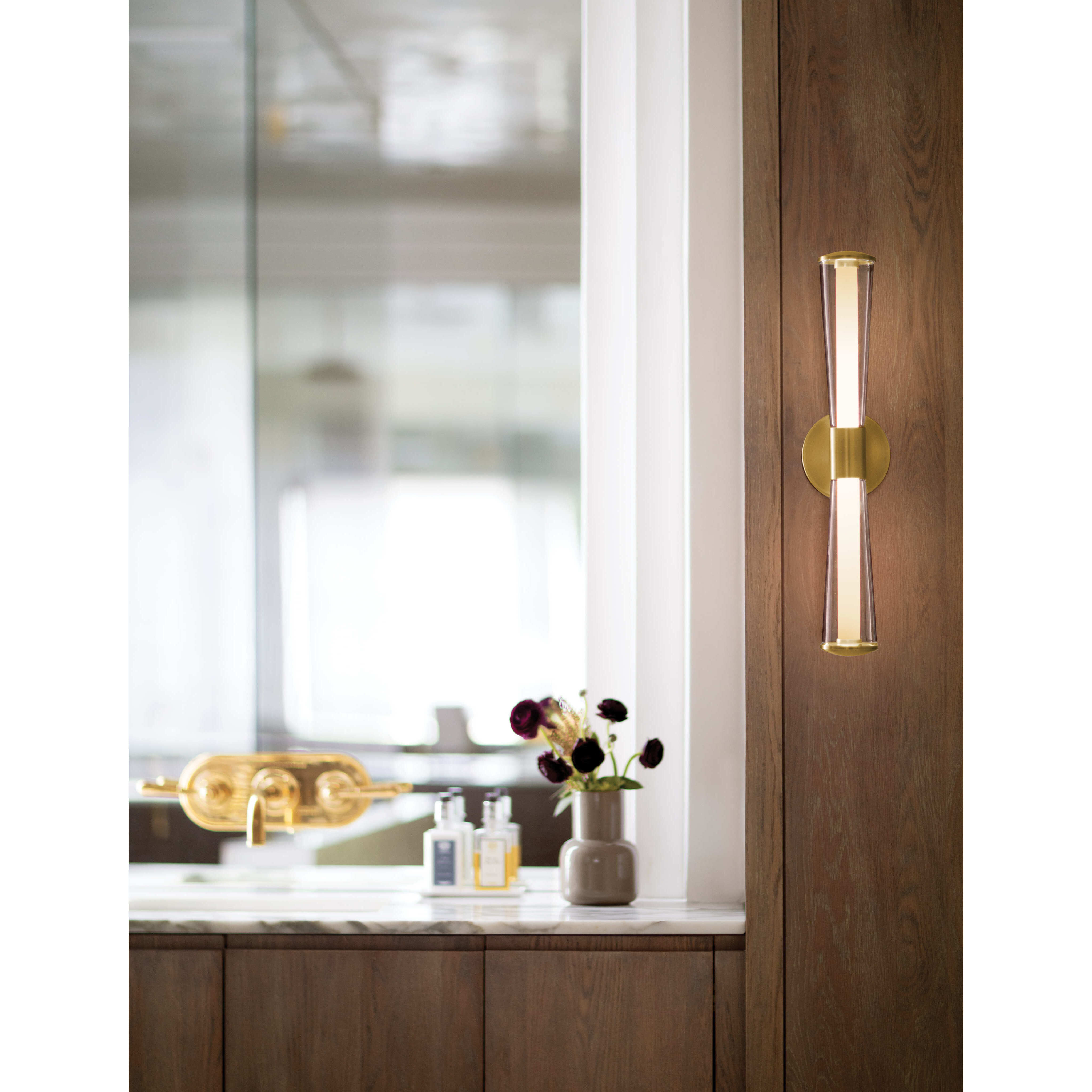 Elin LED 23 inch Lacquered Brass Vanity Light Wall Light, Vertical