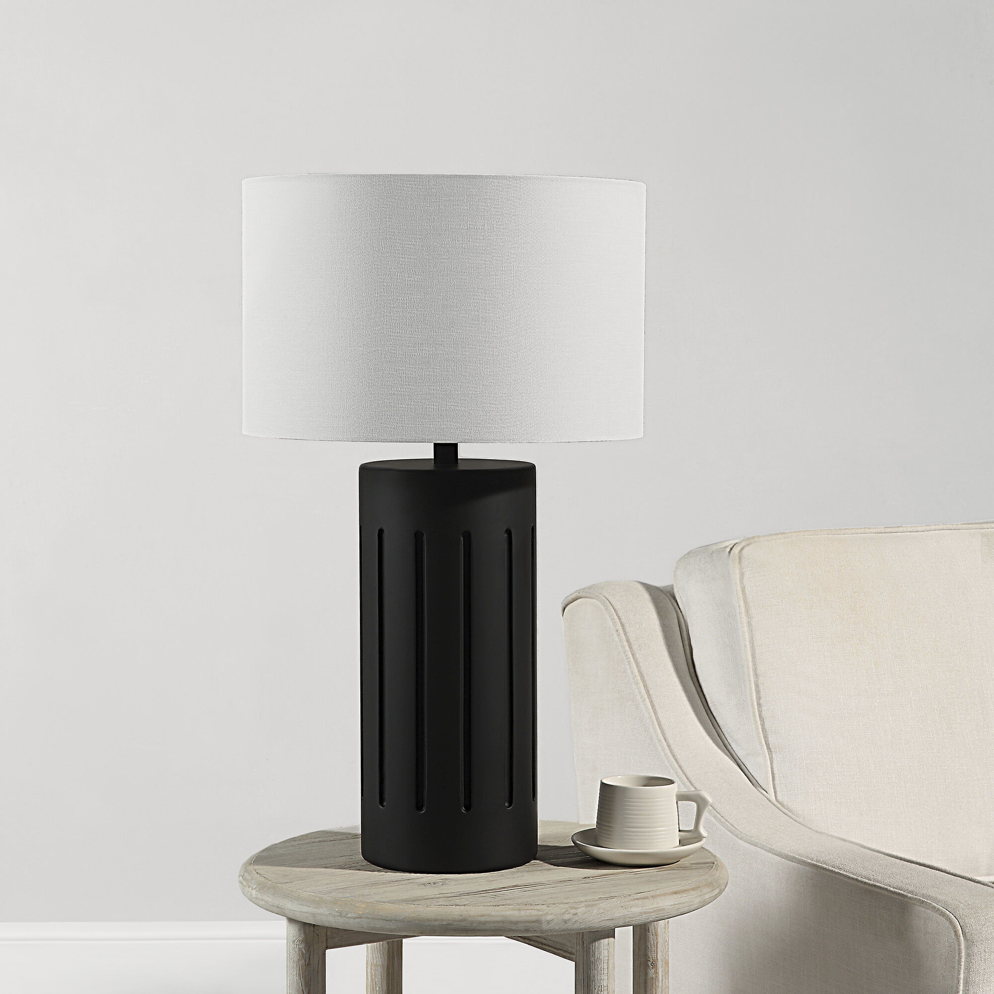 Jannu 27.5 inch 100 watt Matte Black Table Lamp Portable Light