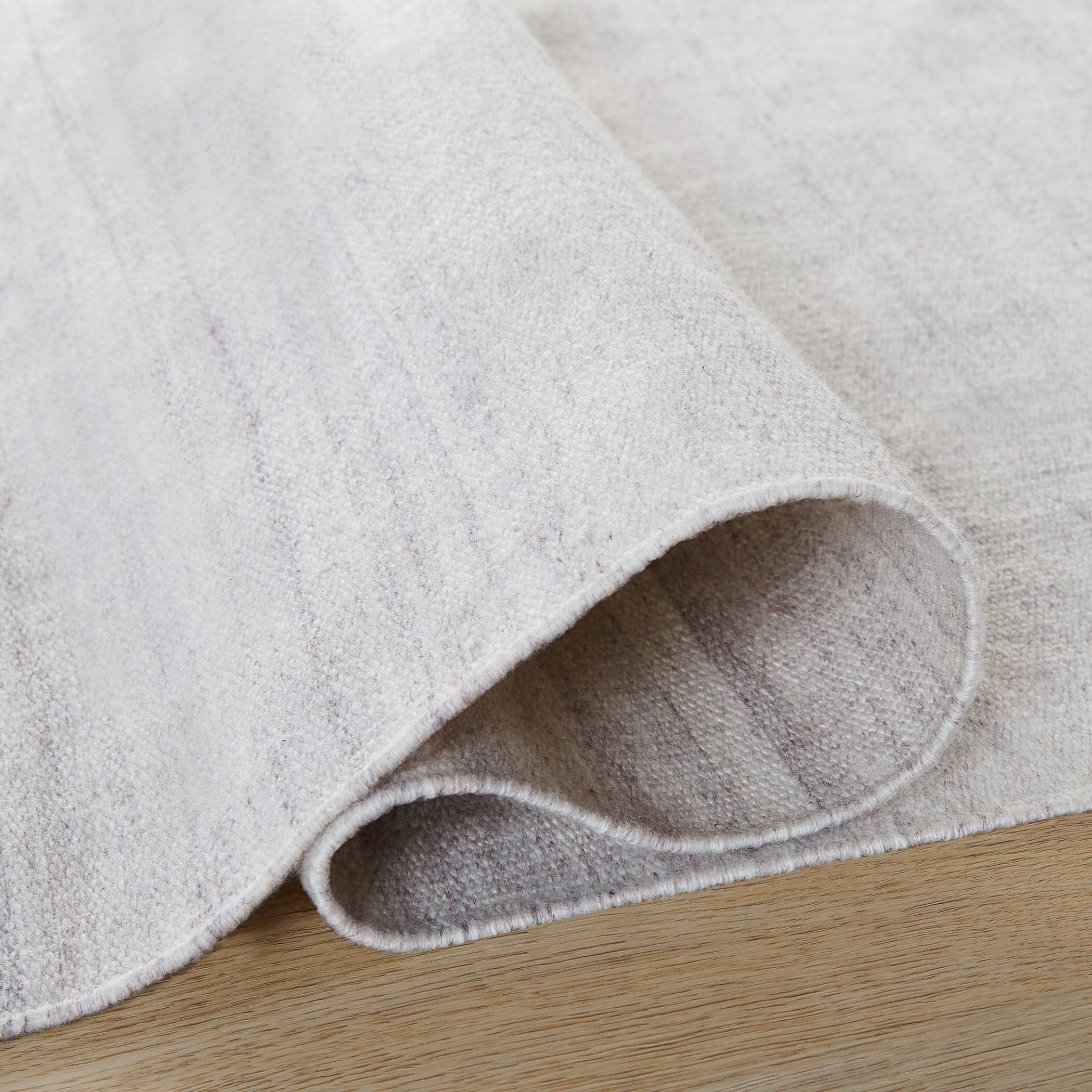 Kiran 36 X 24 inch Silver Rug in 2 x 3