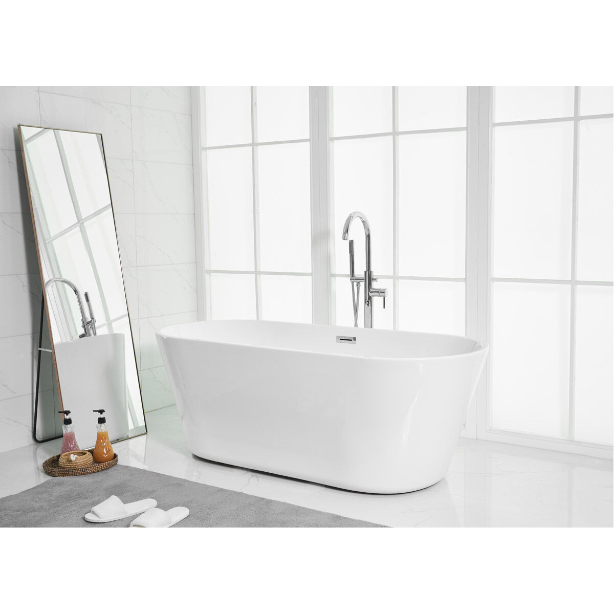 Odette Glossy White Bathtub
