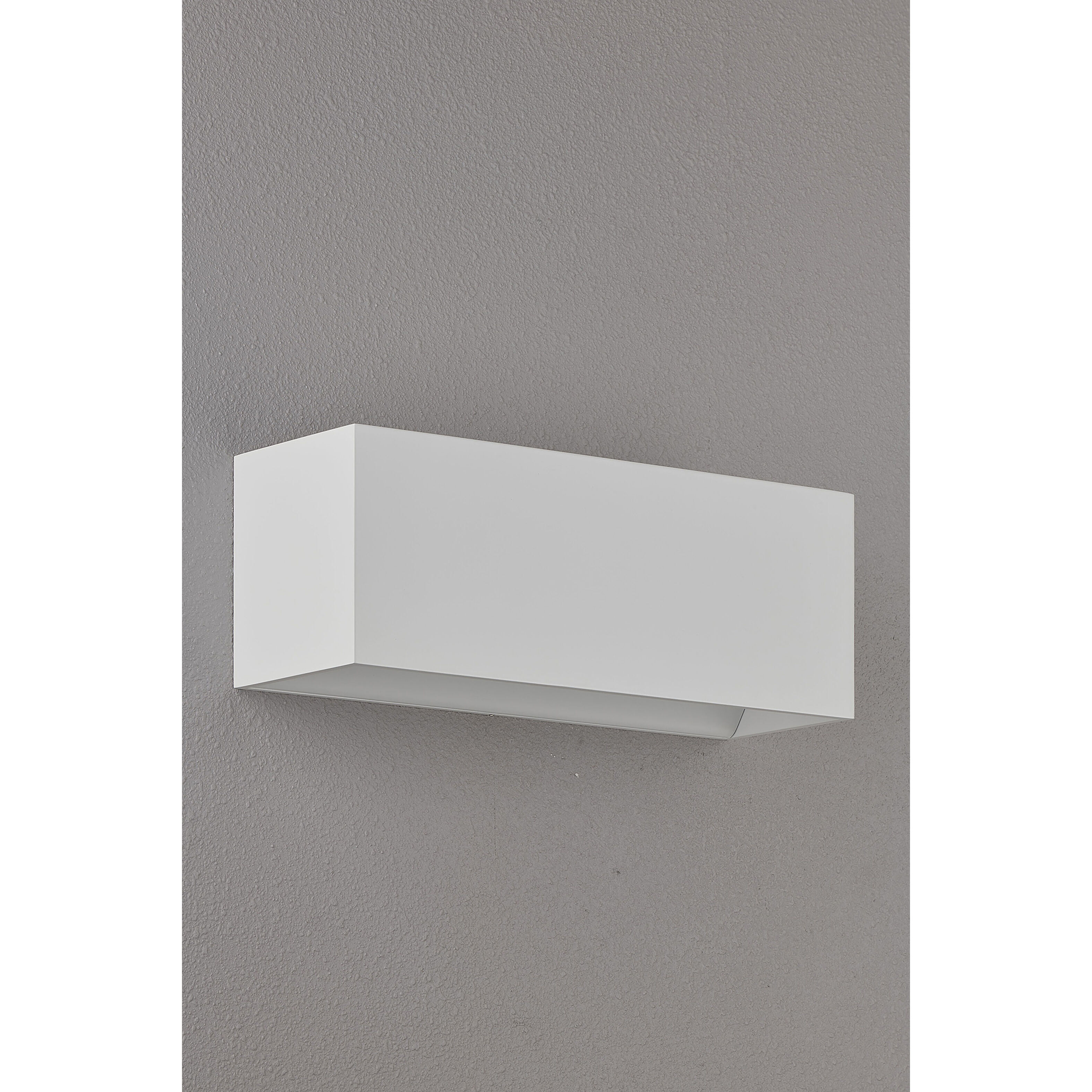 QB2 Wall Sconce Wall Light in White
