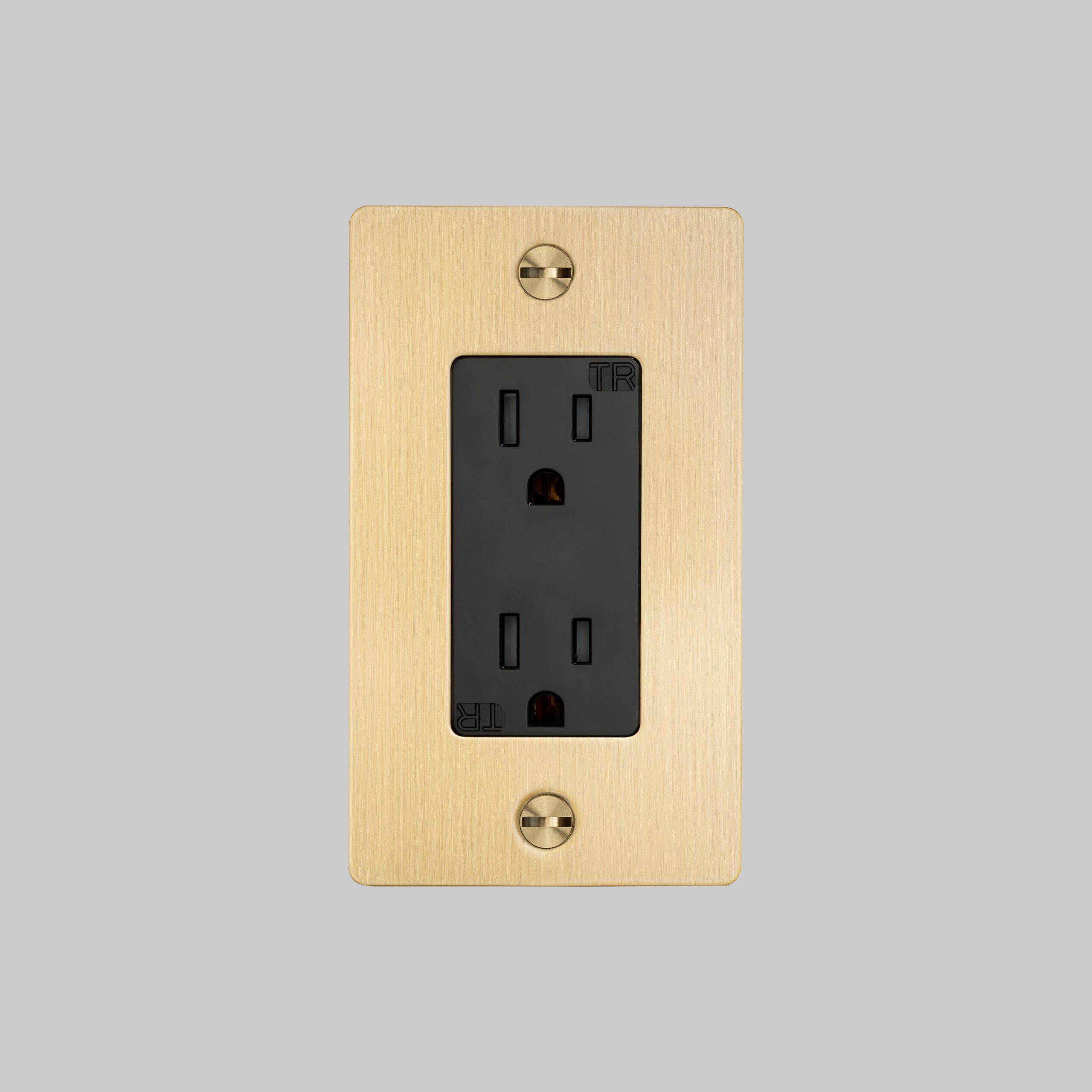 1G Duplex 125 Brass Outlet