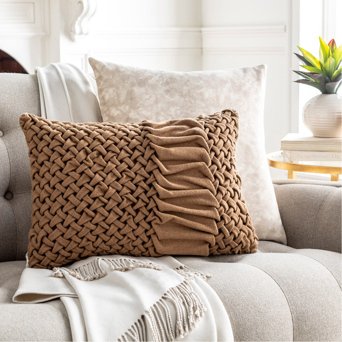 14 inch pillow hotsell