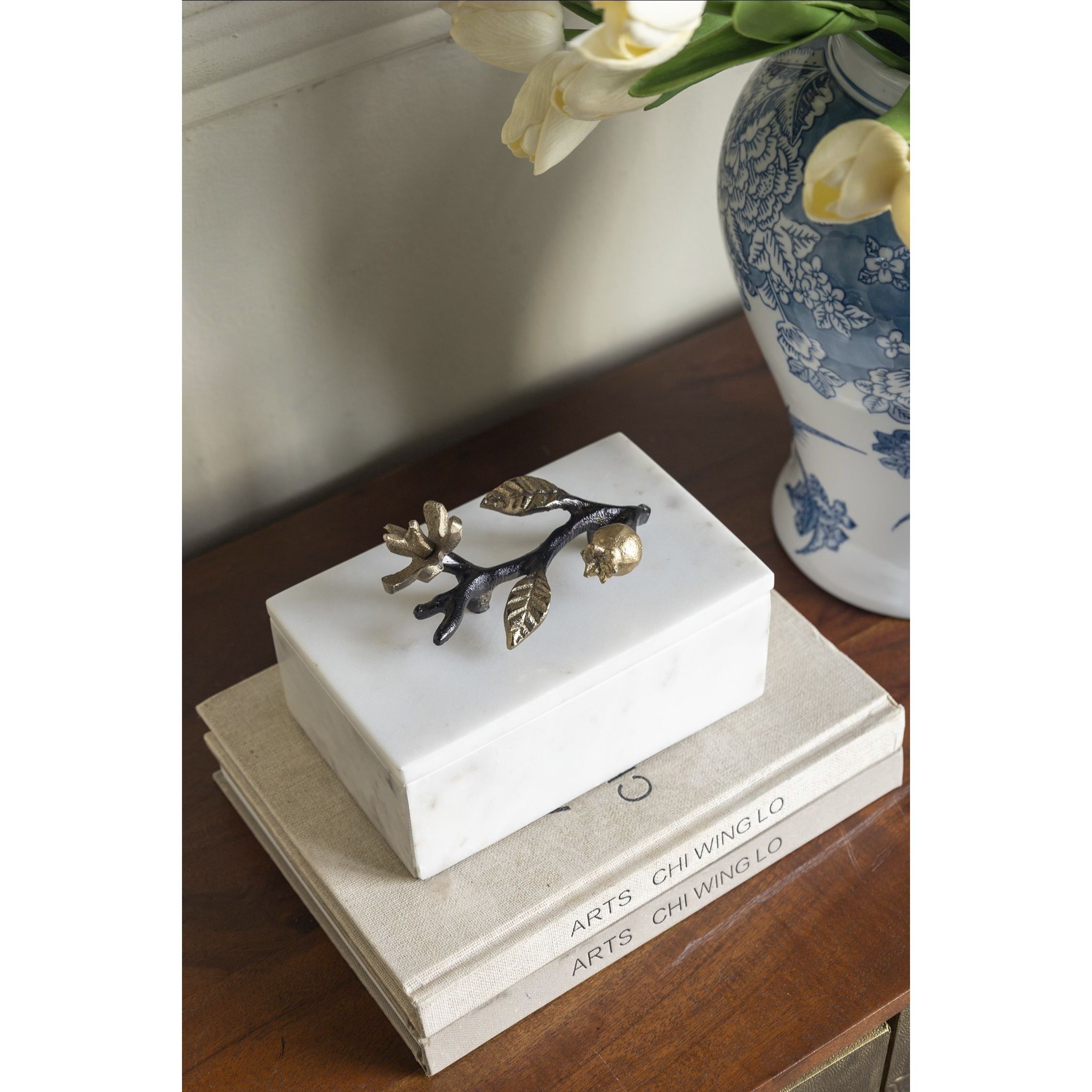 Anita 7.1 inch Natural White and Black and Gold Decorative Storage Box
