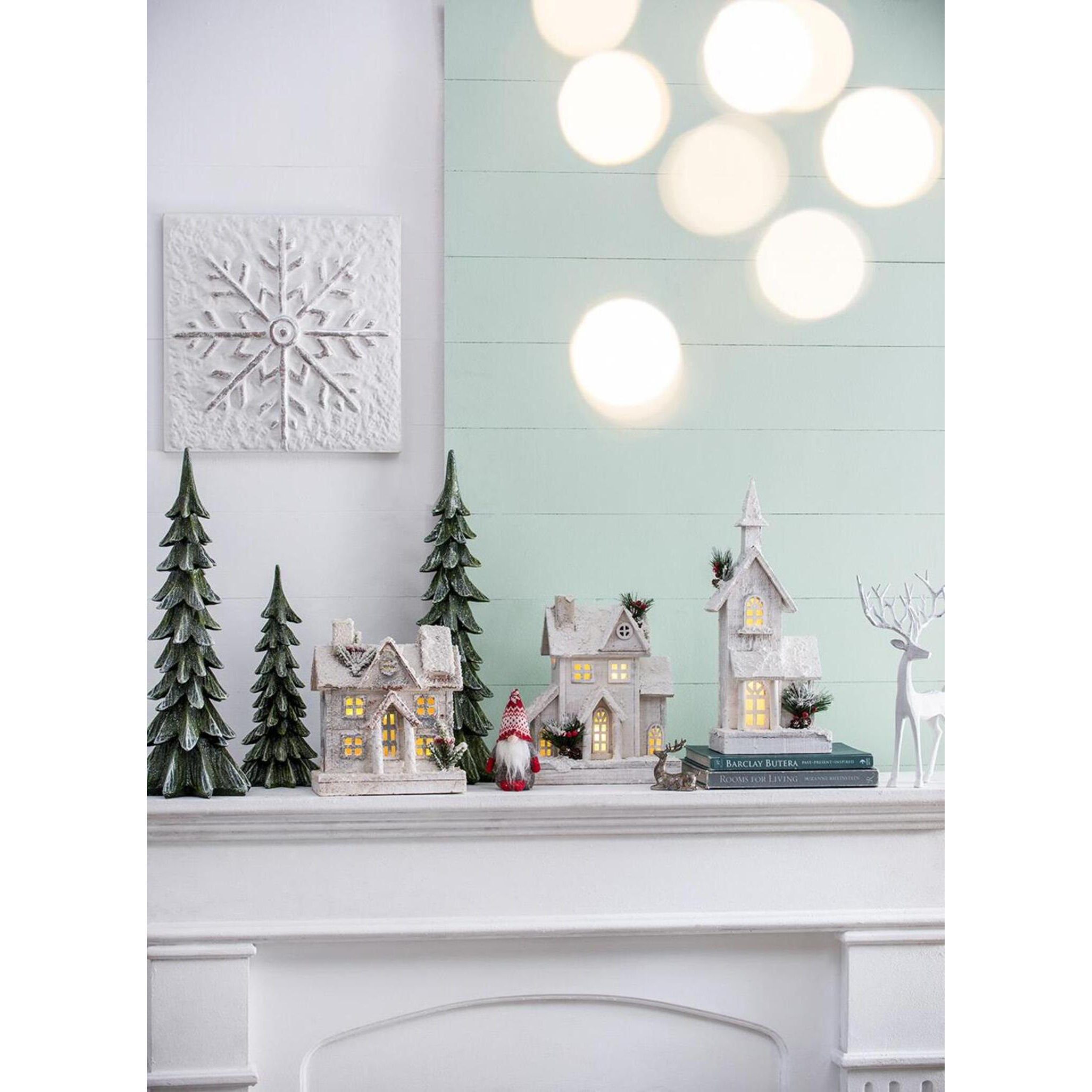 Anita White Holiday Décor