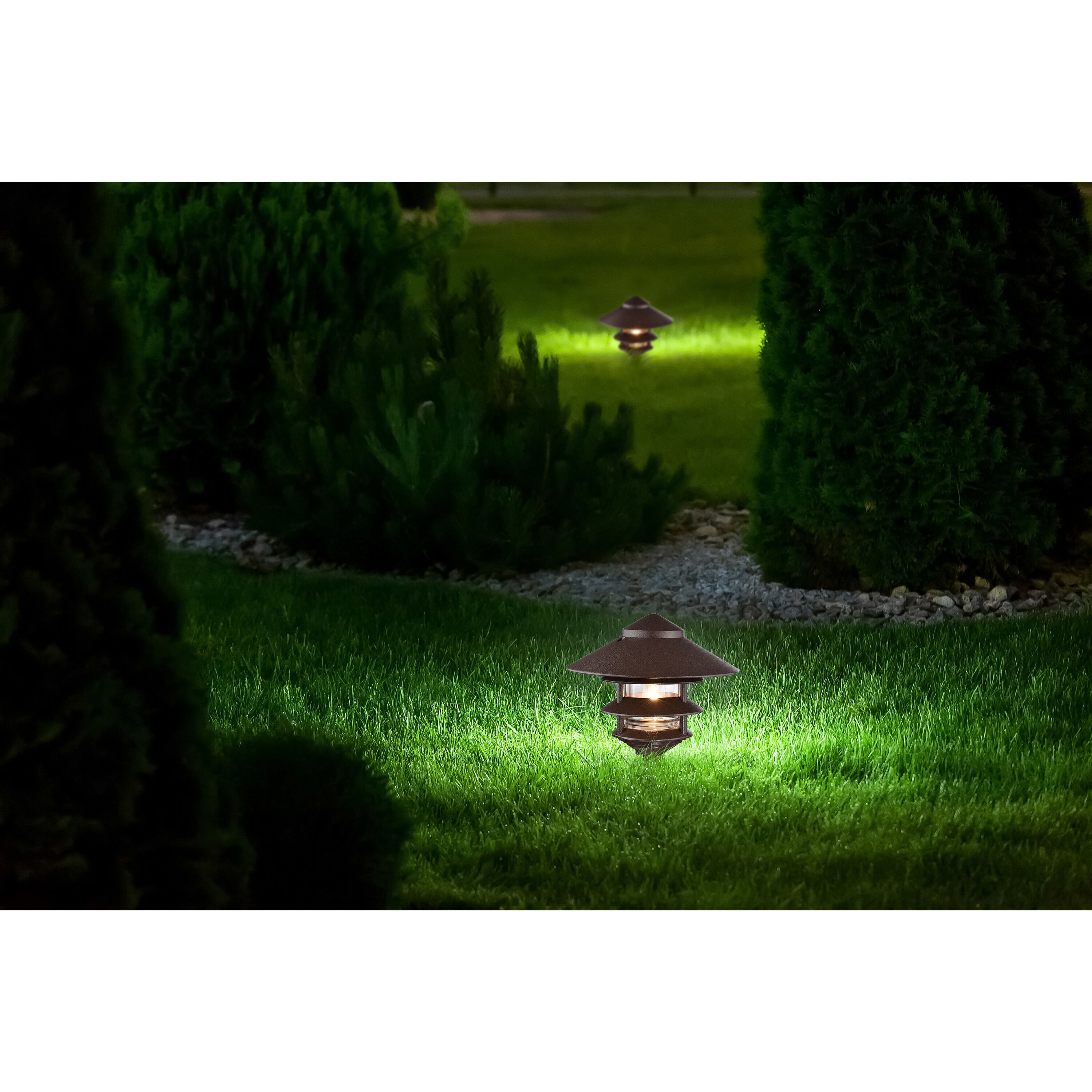 Brentwood 120V 100.00 watt Old Bronze Outdoor Path Light