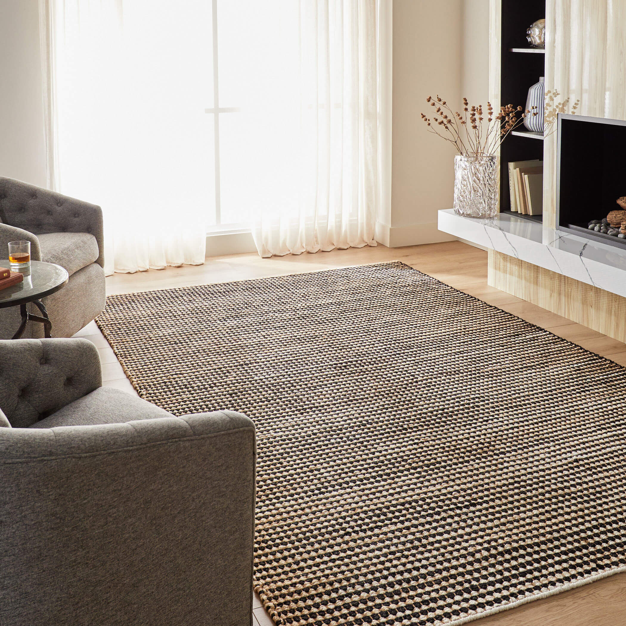 Ganges 130 X 94 inch Black/Natural Rug in 8 x 11