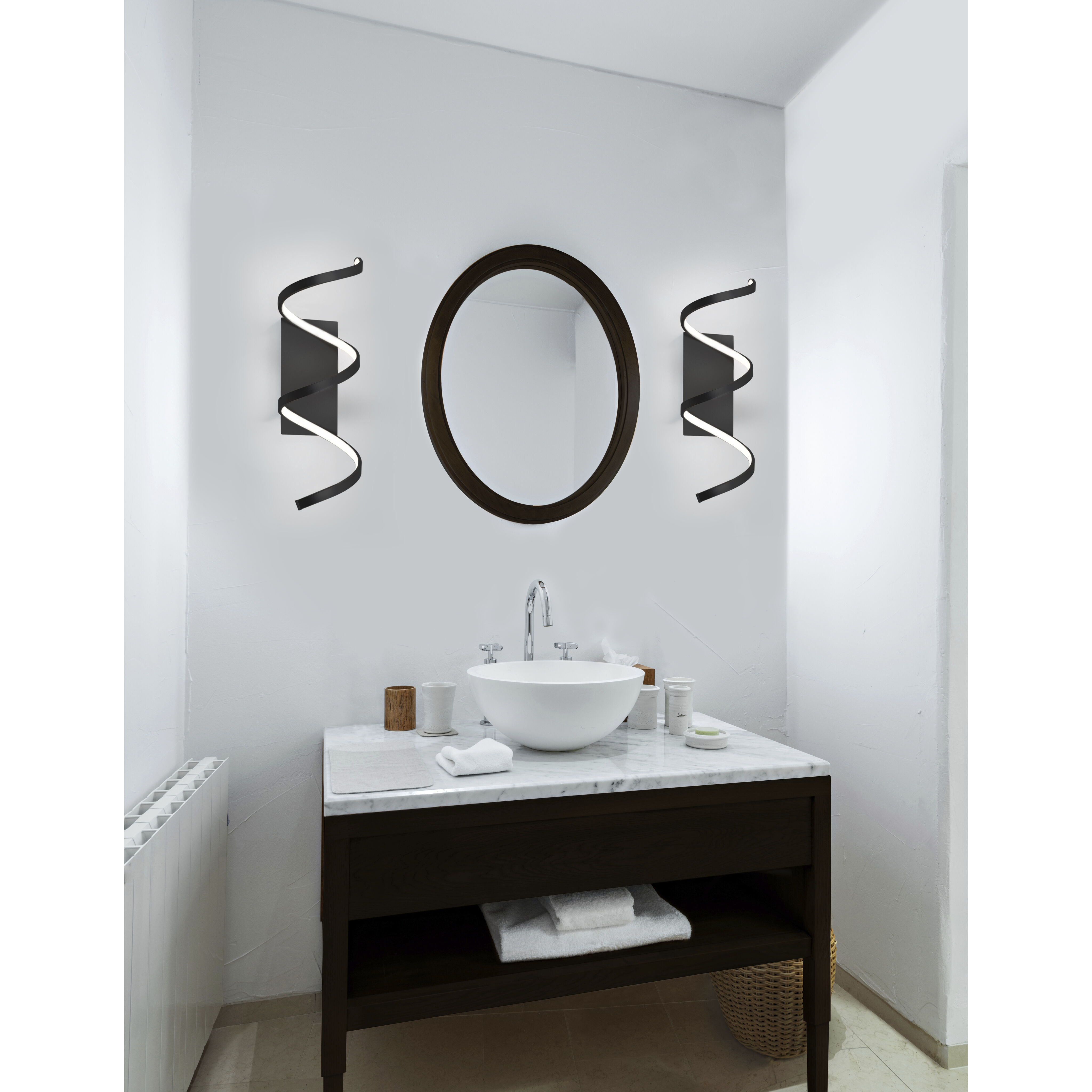 Synergy Wall Sconce Wall Light in Black