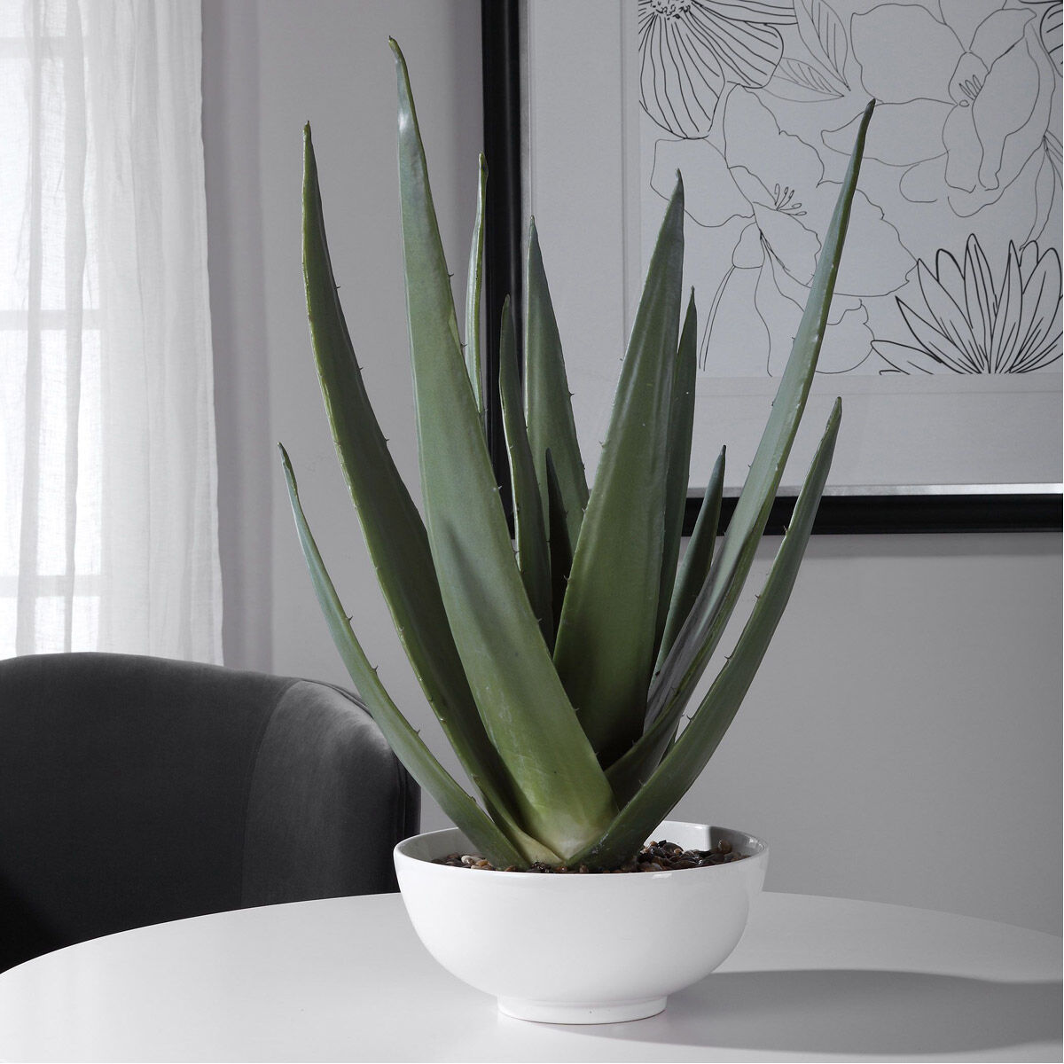 Evarado Glossy White Planter