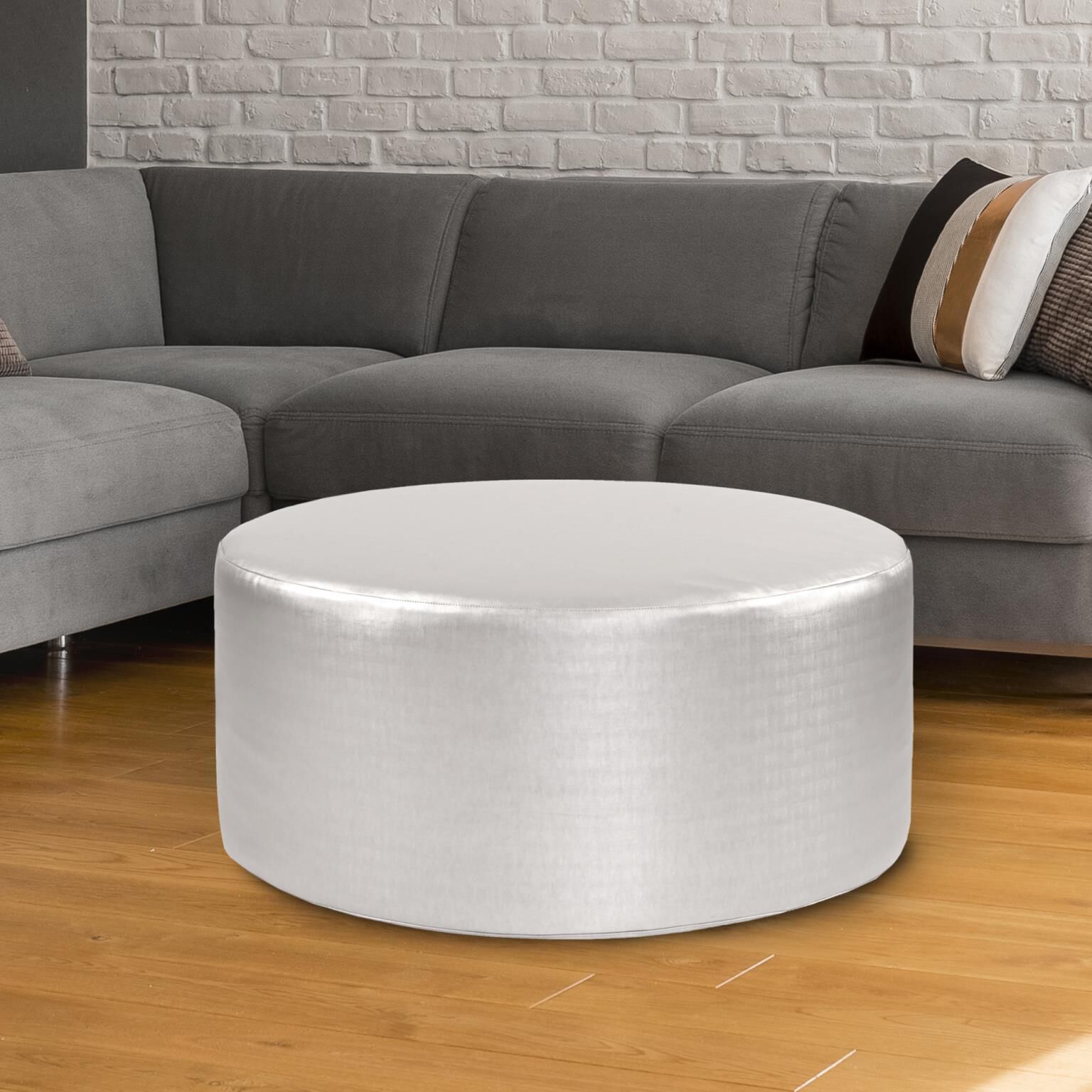 Universal 18 inch Luxe Mercury Round Ottoman with Slipcover