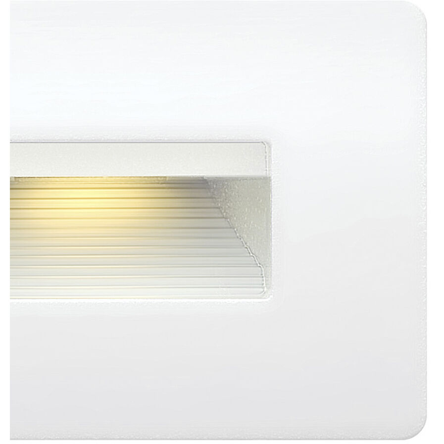 Luna 12v 3.80 watt Satin White Landscape Step Light, Horizontal