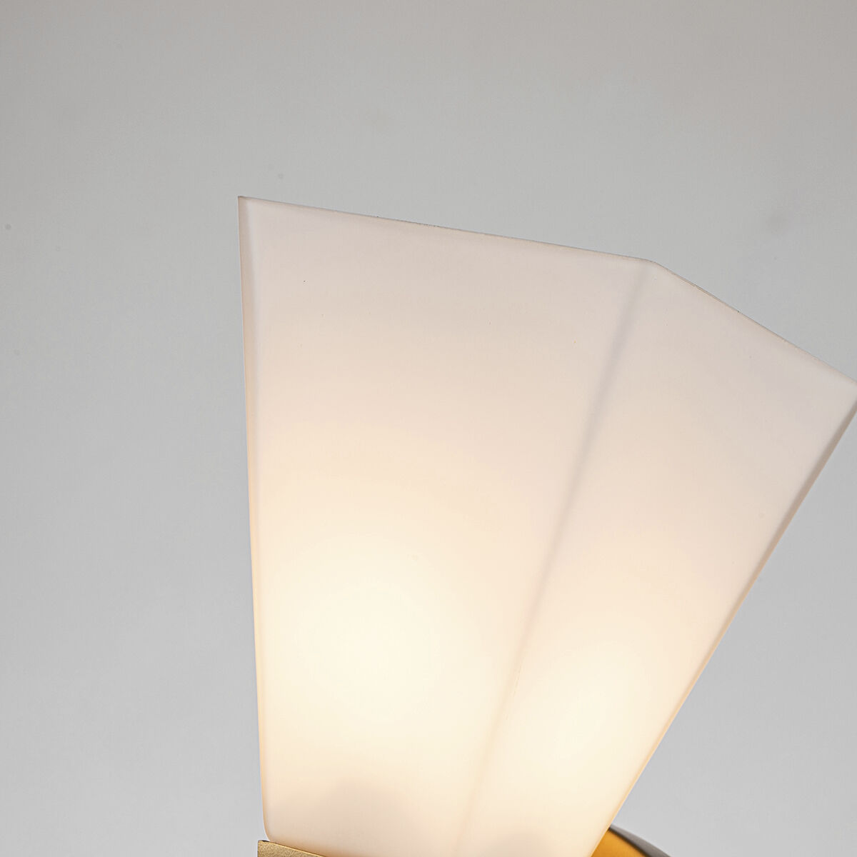 Bowtie 1 Light 6 inch Laquered Gold Bath Bar Wall Light