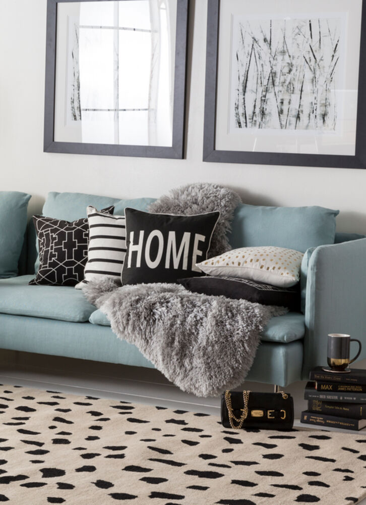 Glyph 18 X 18 inch Black Pillow Kit, Square