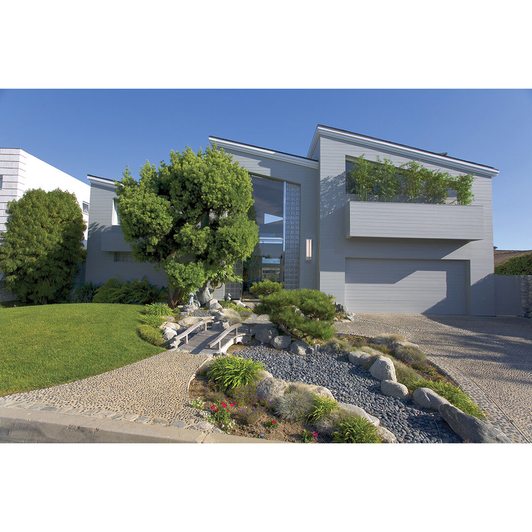 Neutron LED 20 inch Silica Outdoor Wall Light