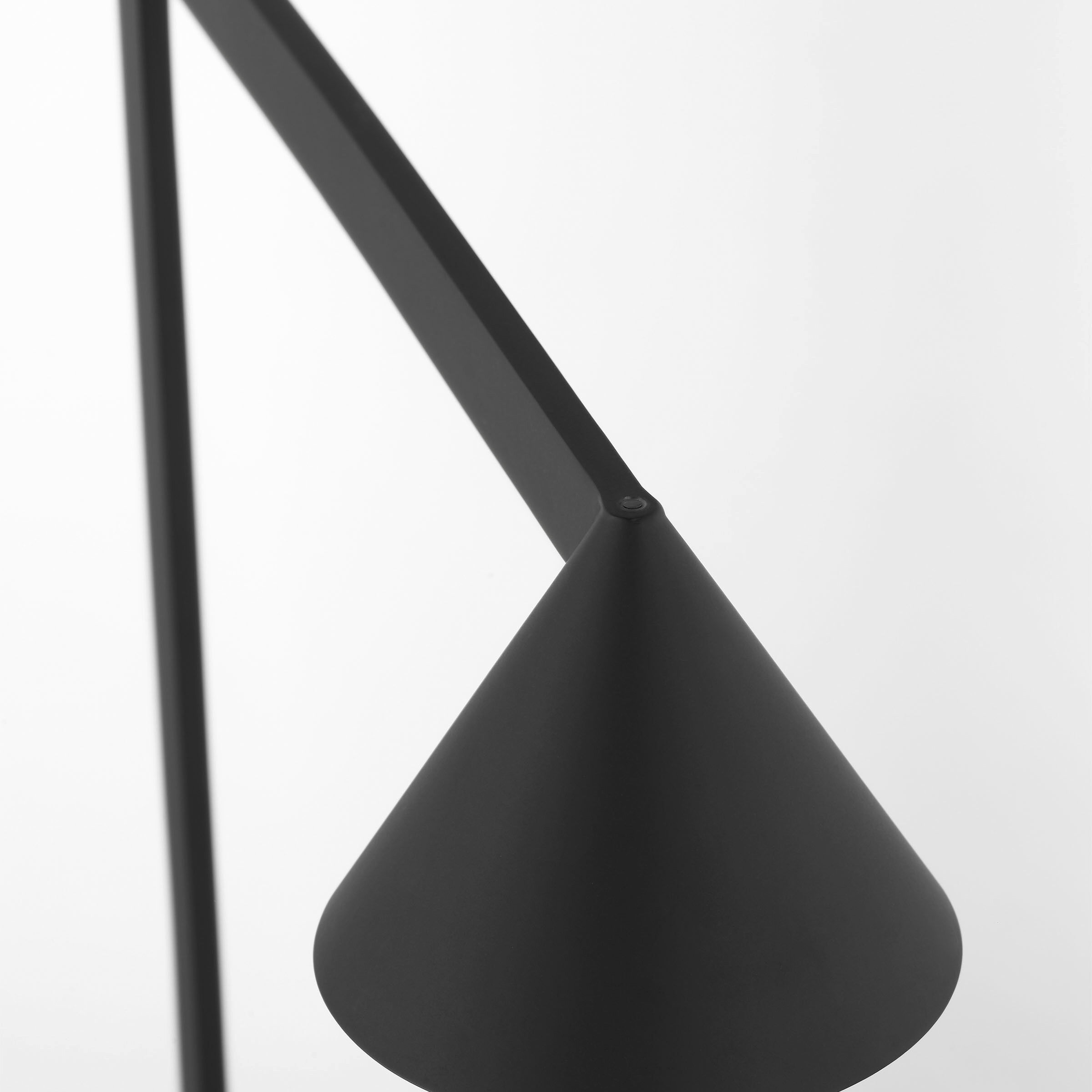 Sean Lavin Midrand 18.6 inch 4.20 watt Nightshade Black Table Lamp Portable Light