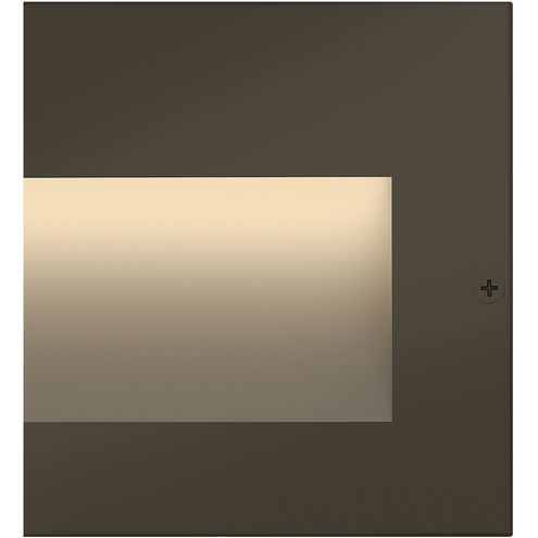 Taper 12v 1.90 watt Bronze Landscape Step Light, Horizontal