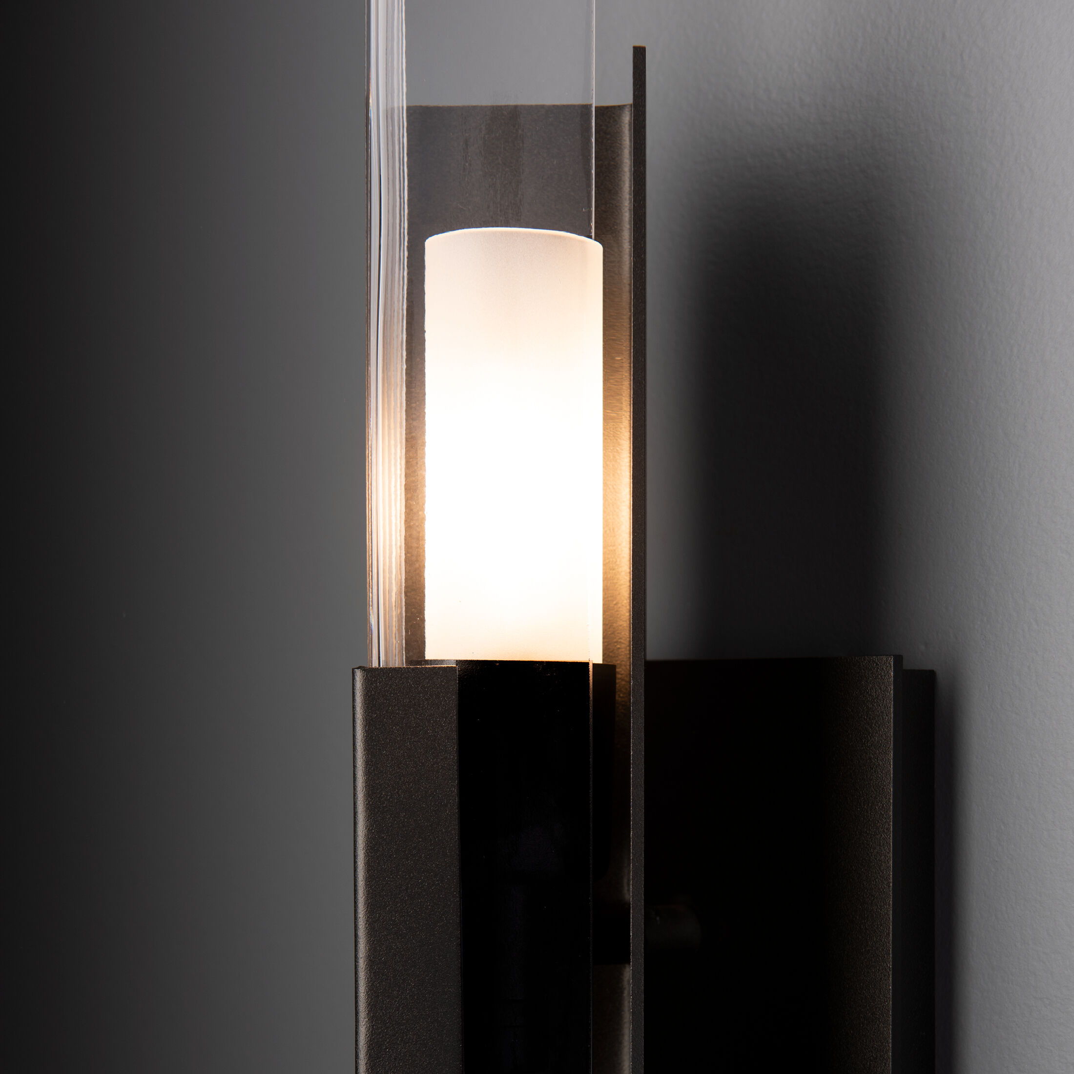 Summit Sconce Wall Light in Oil Rubbed Bronze, Clear