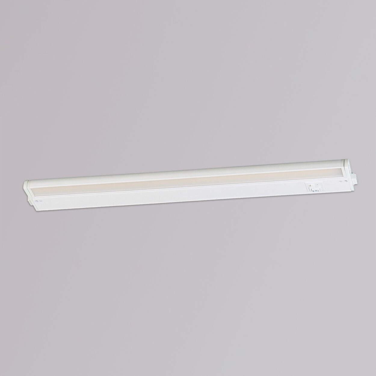 CounterMax 5K 120 LED 24 inch White Under Cabinet 