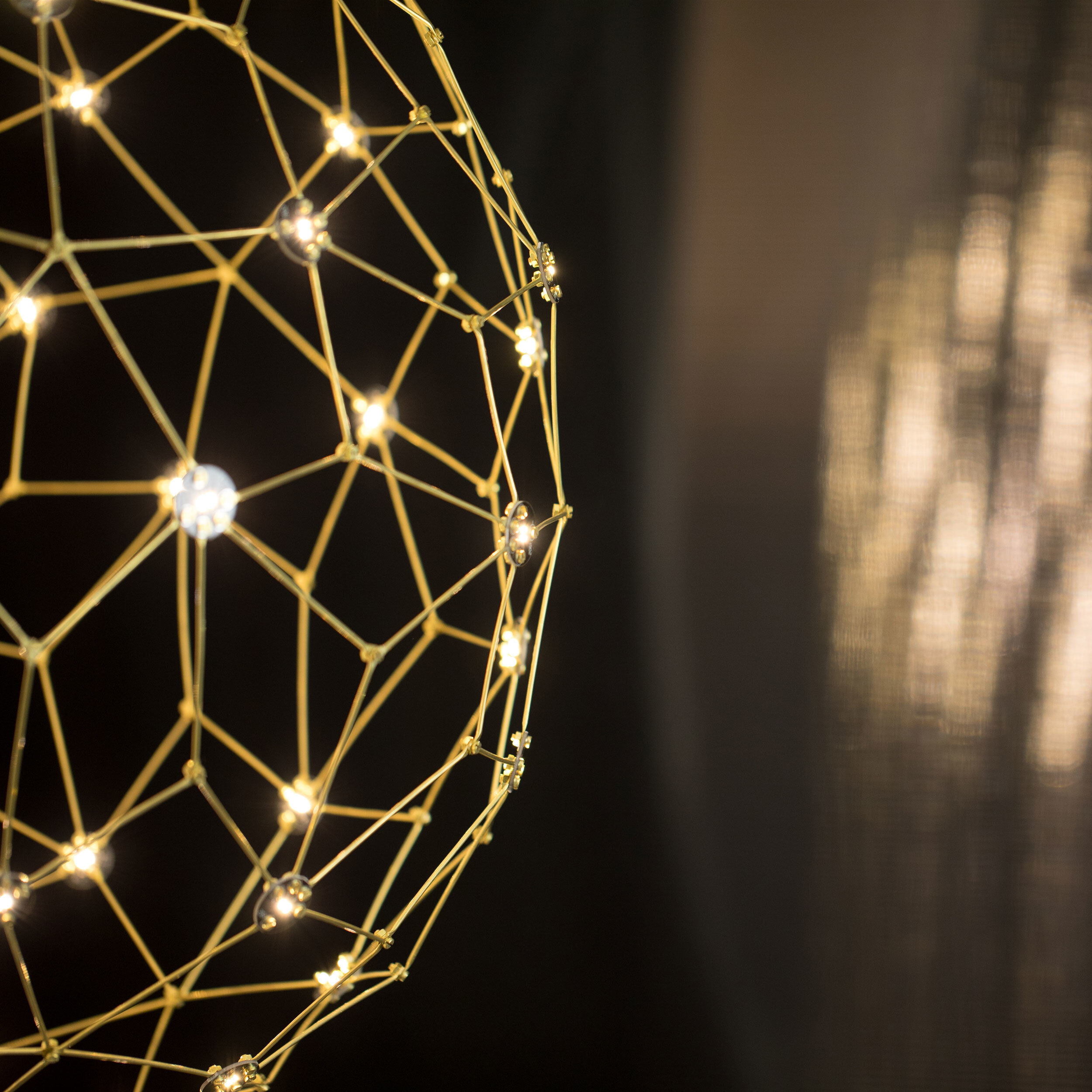 Spheris Pendant Ceiling Light