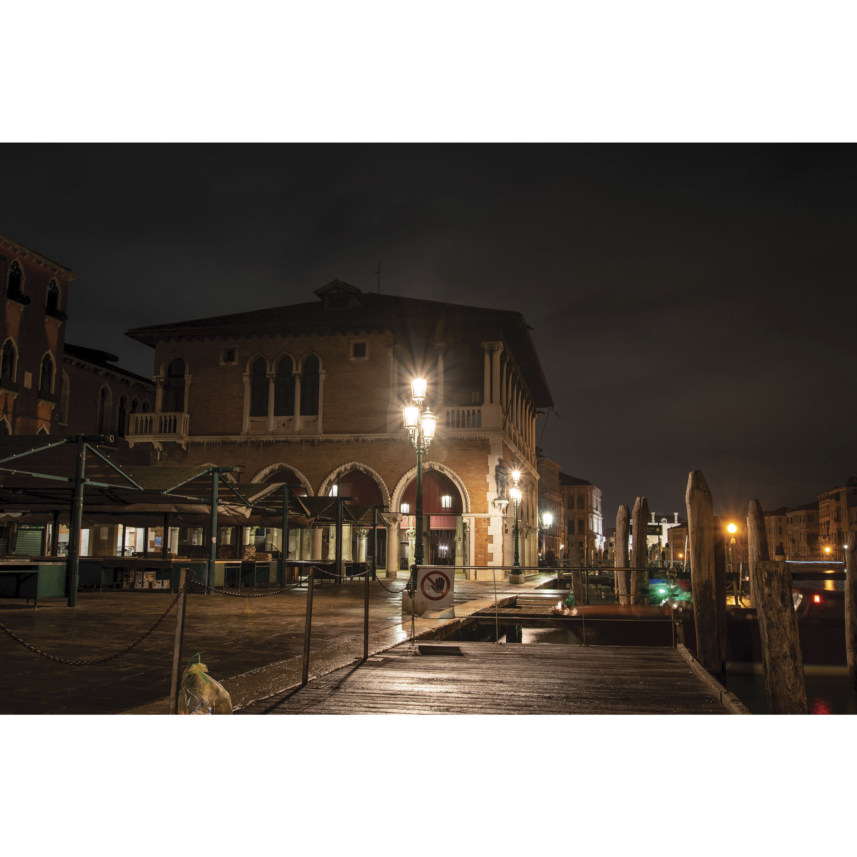 Lumos LED AP32 / ED32 Mogul Extended 45.00 watt 3000K HID Replacements