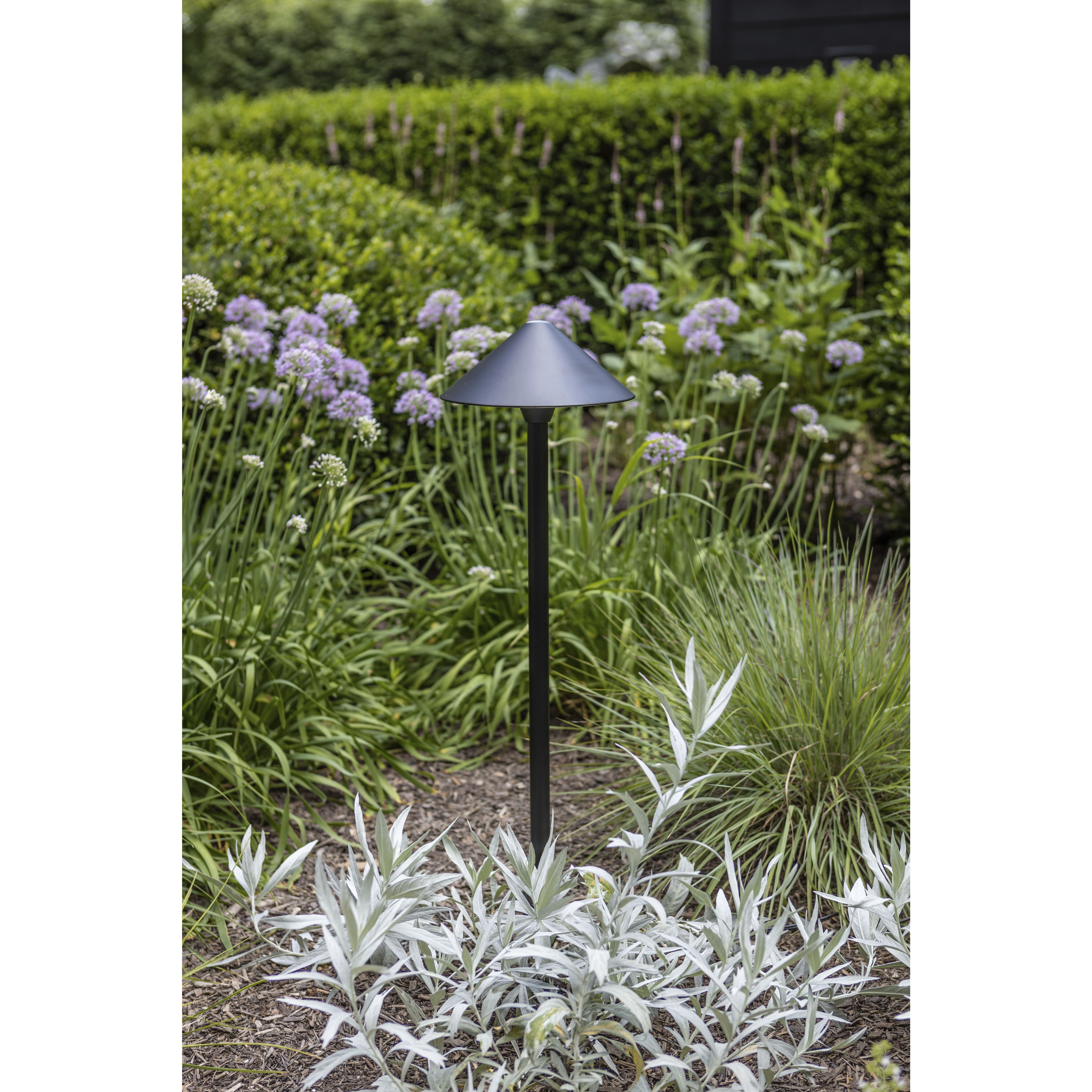 Hardy Island Springfield Classic 12v 1.50 watt Black Landscape Path Light