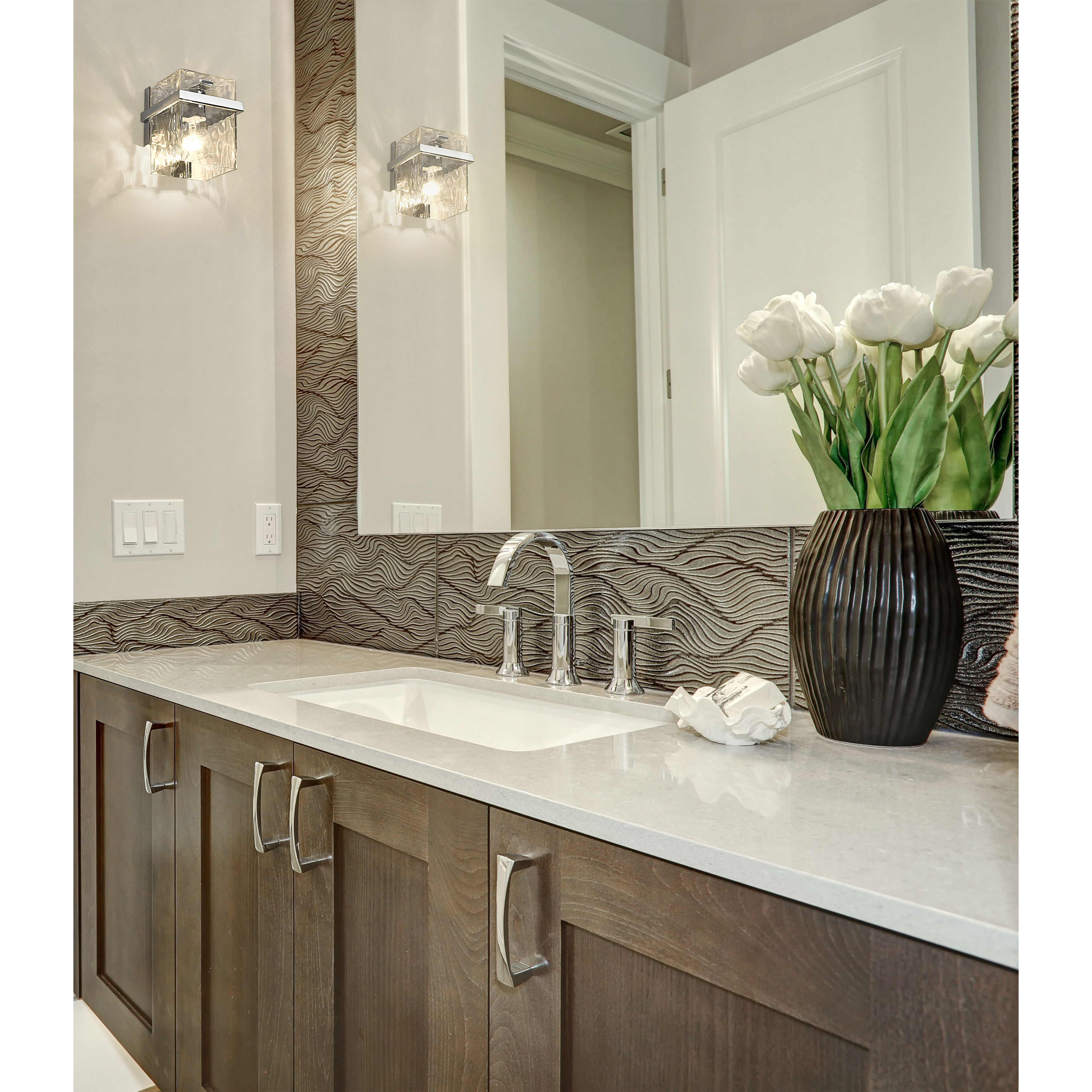 Bennington Wall Sconce Wall Light in Chrome