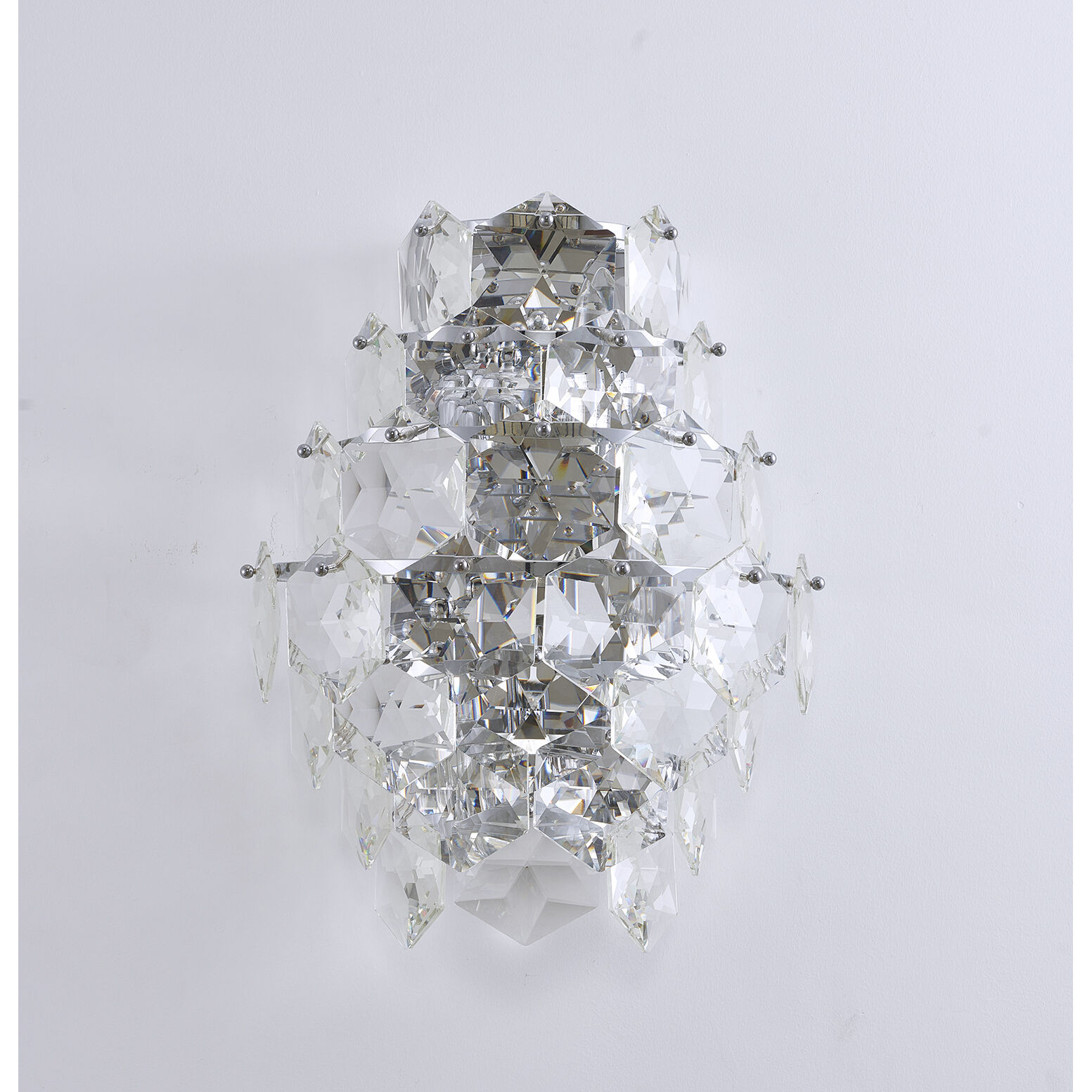 Canada Wall Sconce Wall Light in Chrome