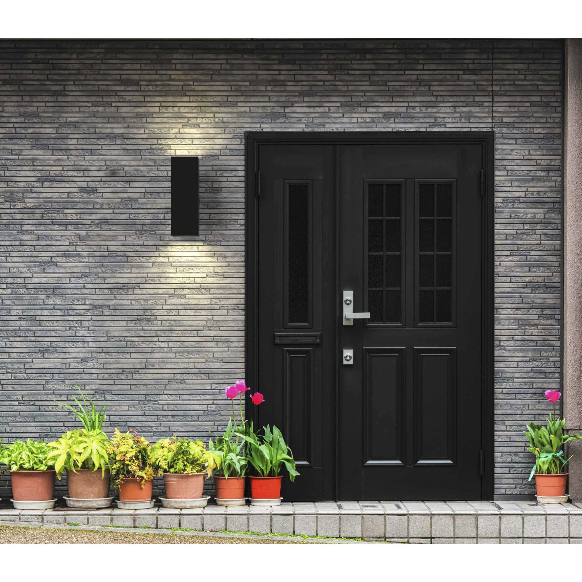 6IN CYL SQRS Up/Down Outdoor Wall Light in Black