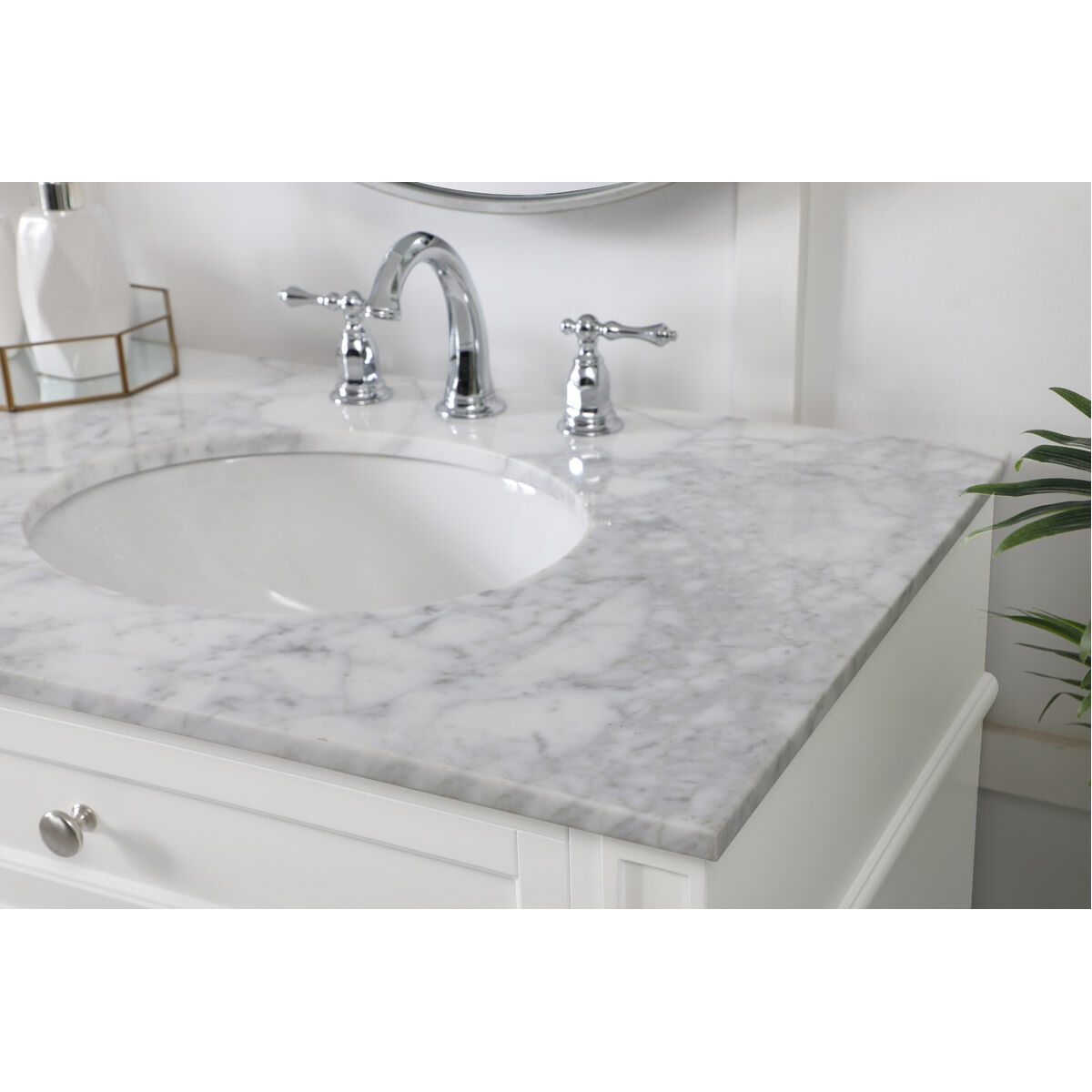 Park Avenue 72 X 22 X 35 inch White Vanity Sink Set