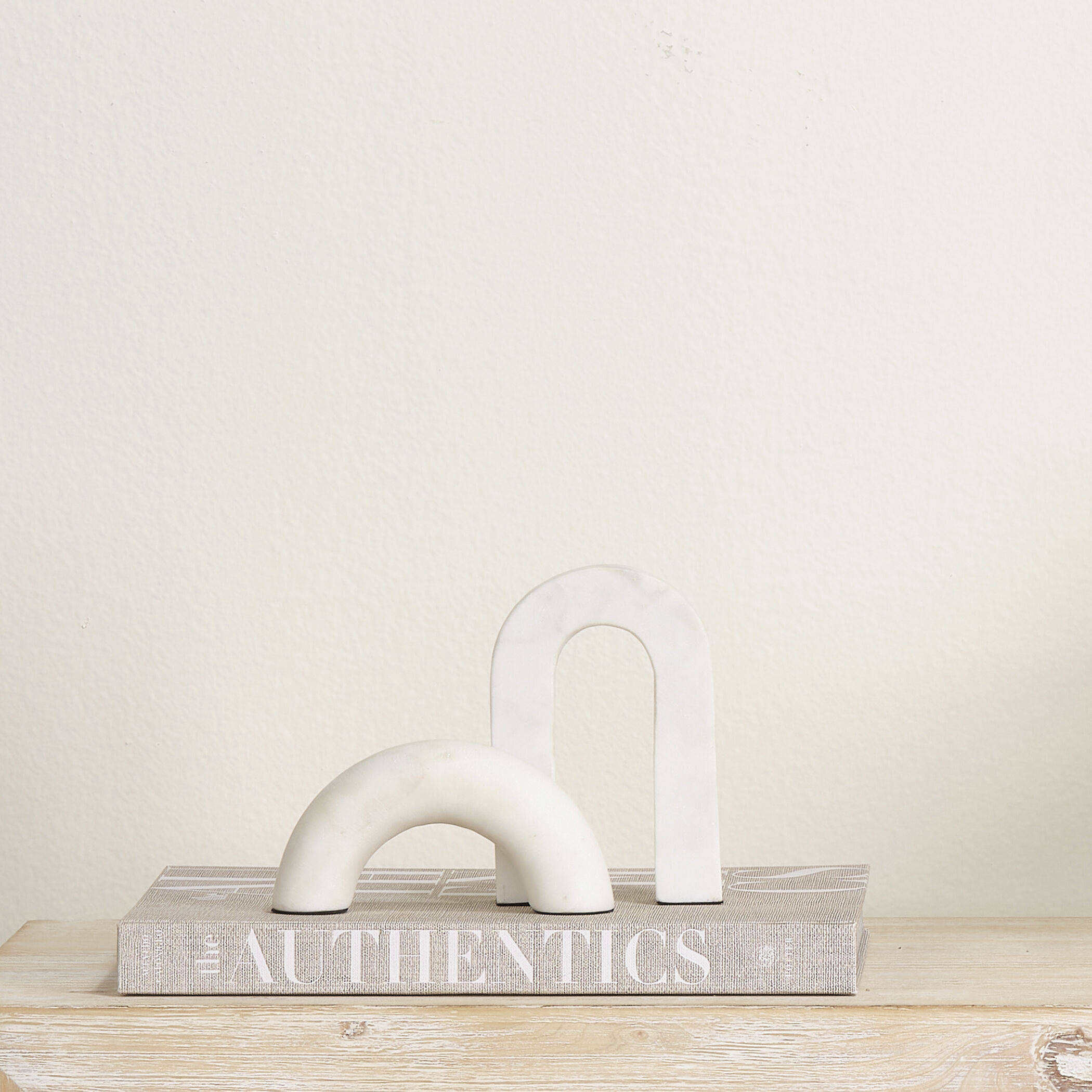 Ostrich White Decorative Object
