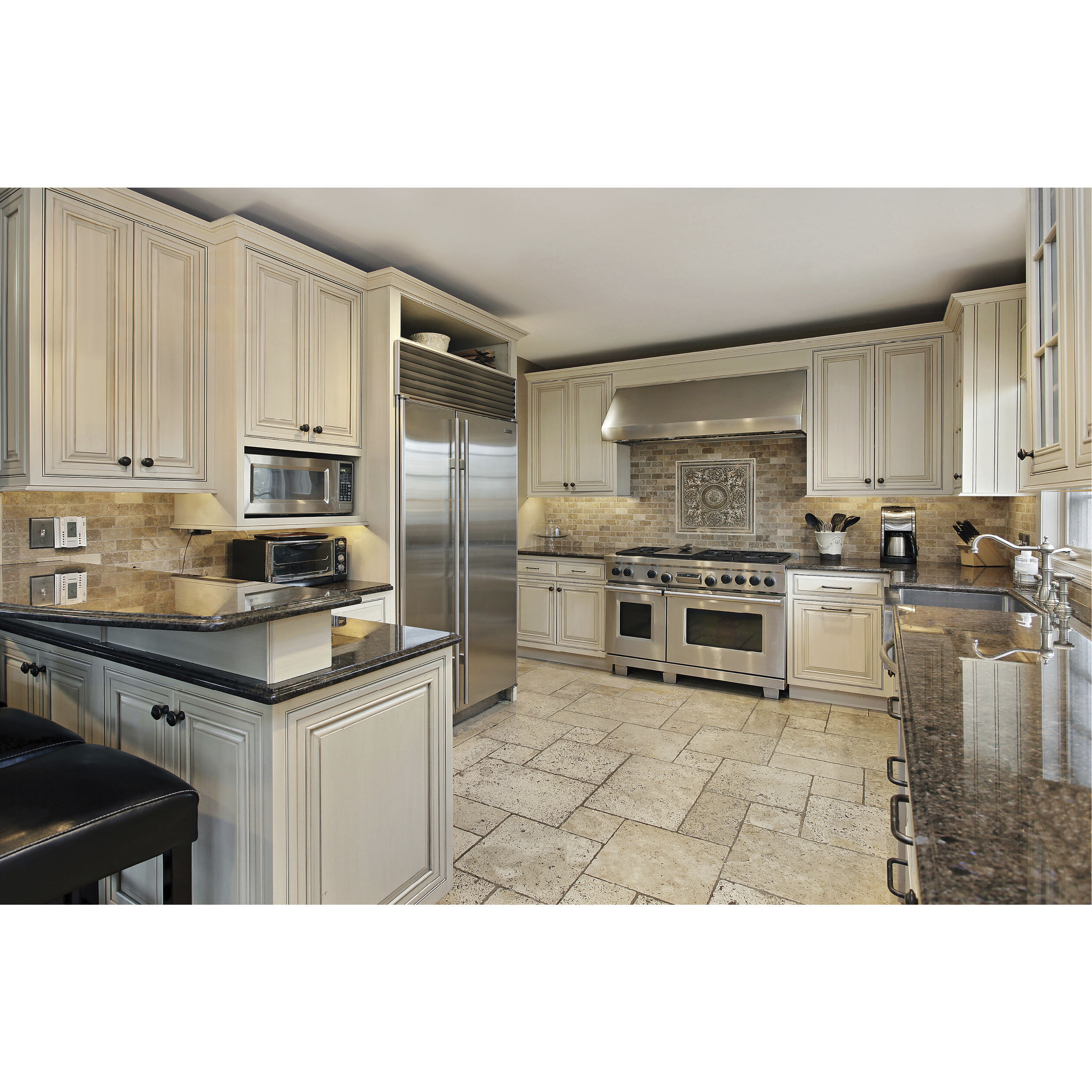 Thread 120V LED 30 inch White Undercabinet