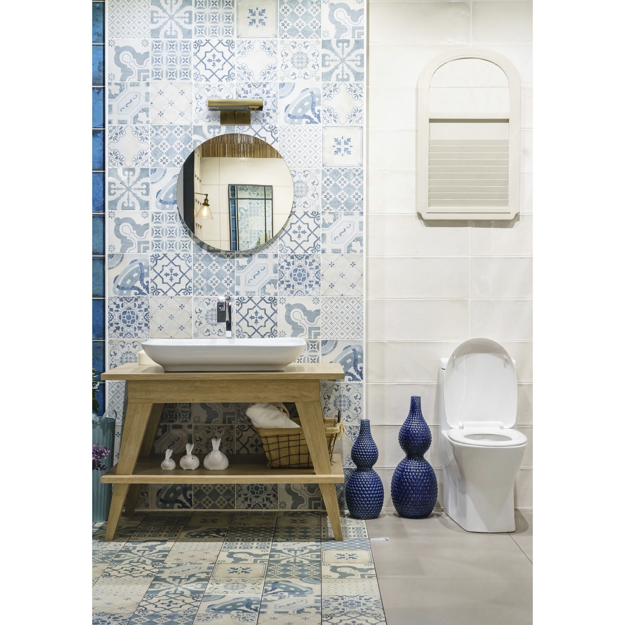 Yorker Wall Sconce Wall Light