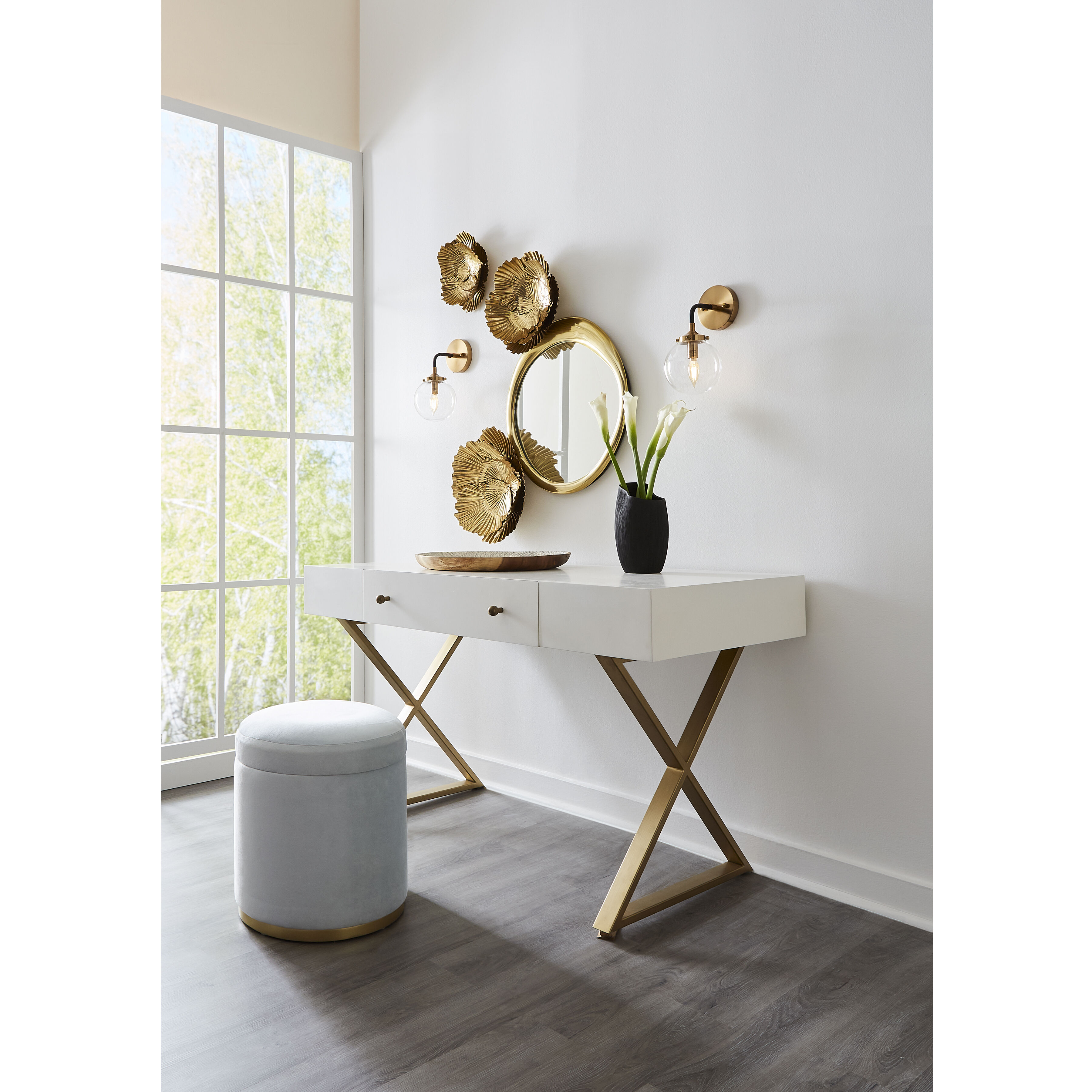 Paulson 18 X 18 inch White with Natural Plate