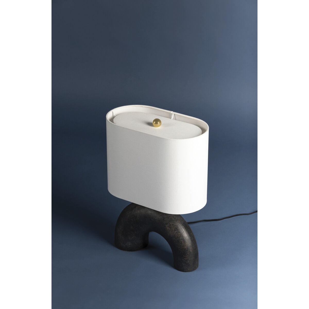 Valhalla 21.75 inch 60.00 watt Aged Brass and Earth Charcoal Ceramic Table Lamp Portable Light