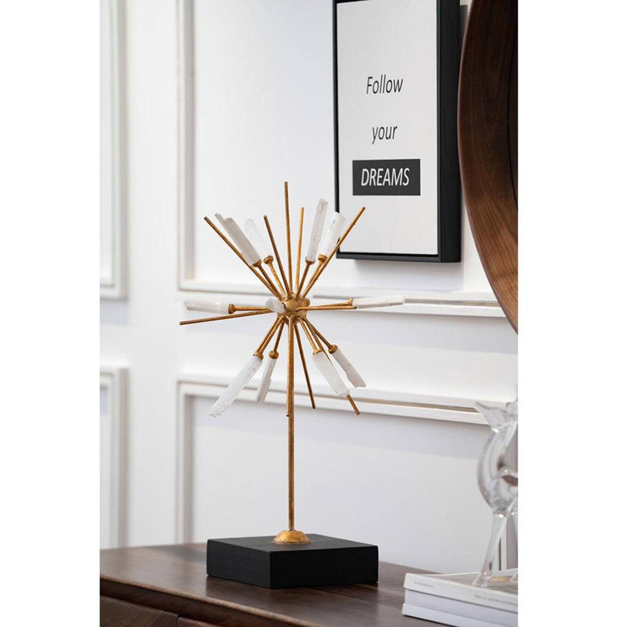 Florrie Gold and White Décor