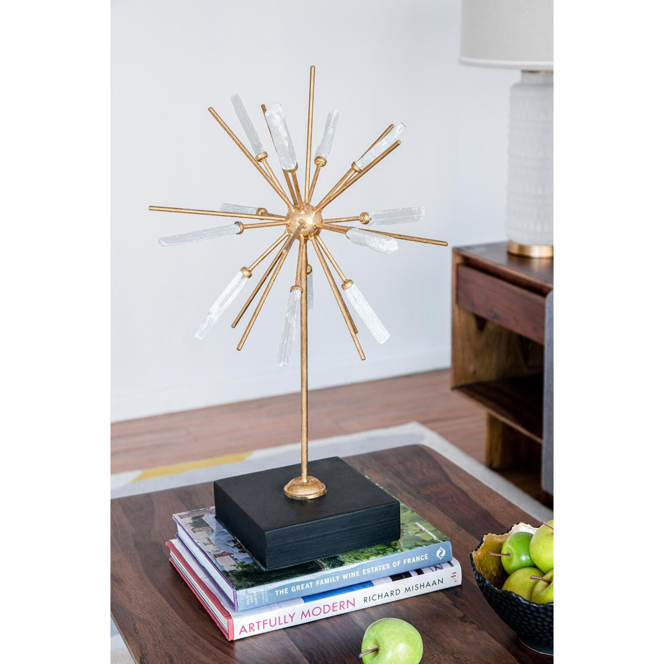 Florrie Gold and White Décor