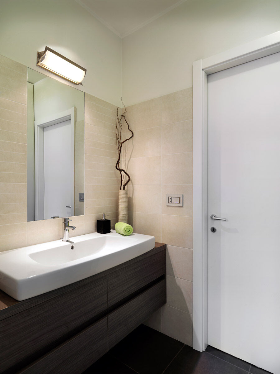 Elana 3 Light 27 inch Satin Nickel Vanity Wall Light in Incandescent