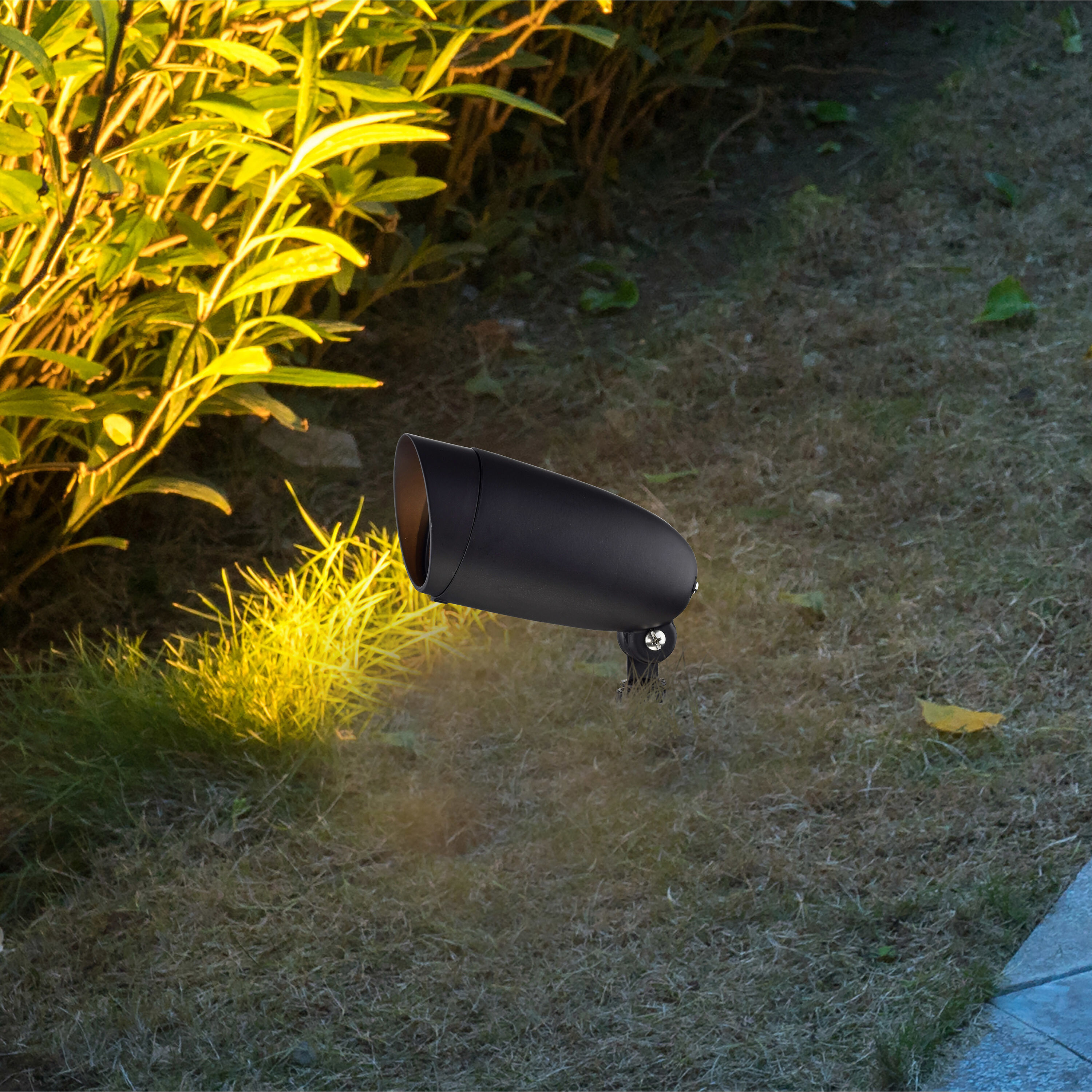 Brentwood 120V 50.00 watt Dark Bronze Landscape Flood Light