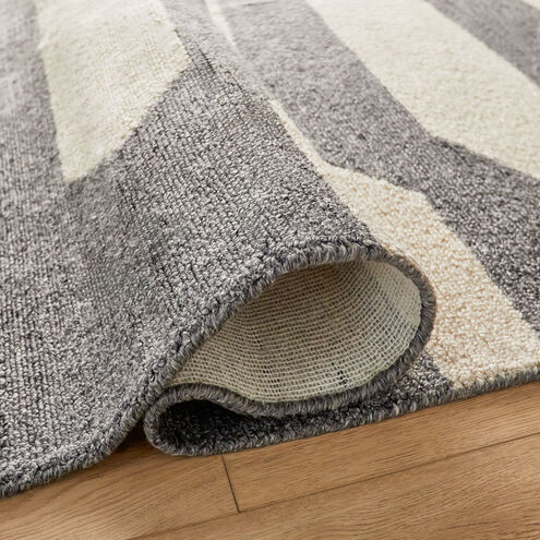 Kali 90 X 63 inch Grey/White Rug in 5 x 7