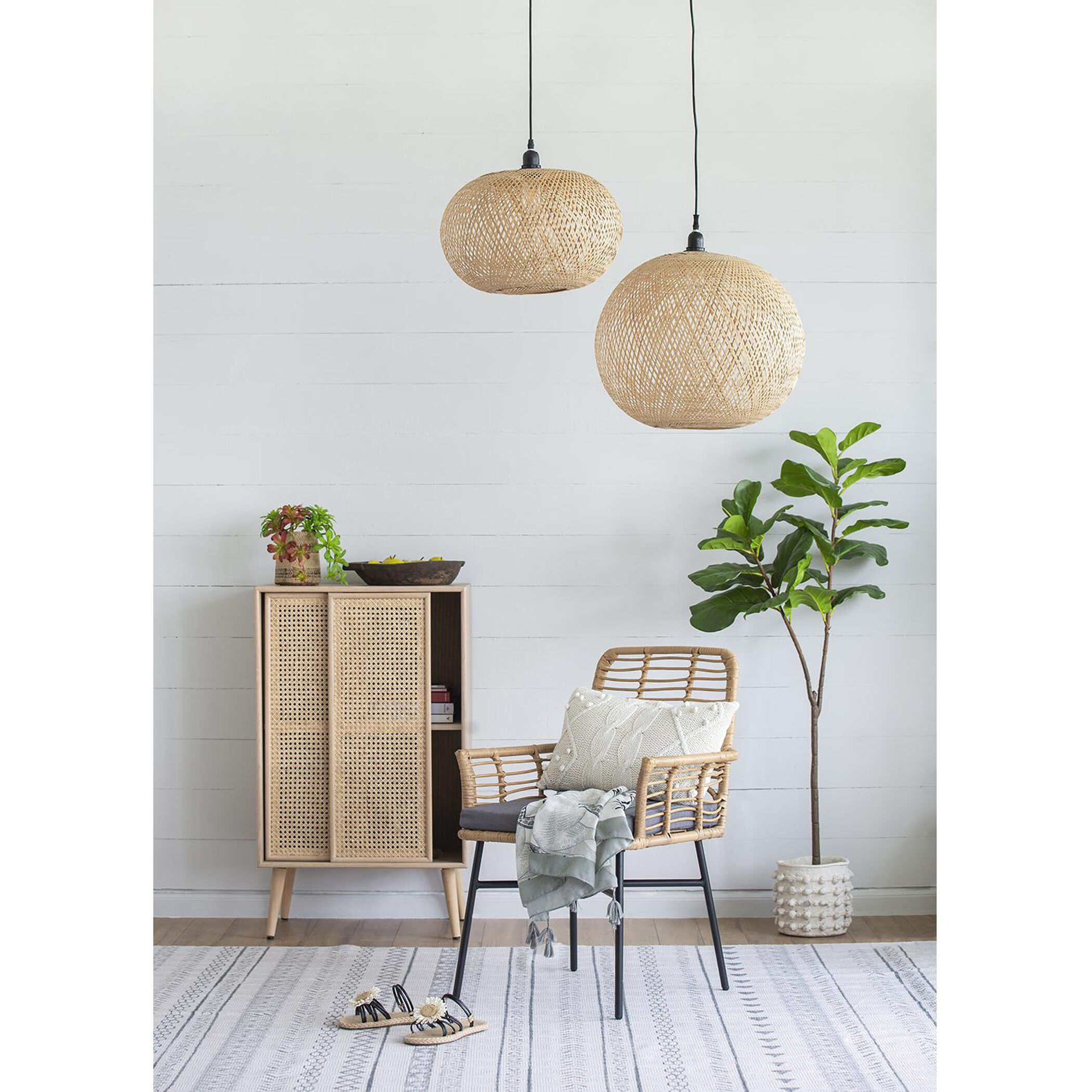 Round Cream Outdoor Planter