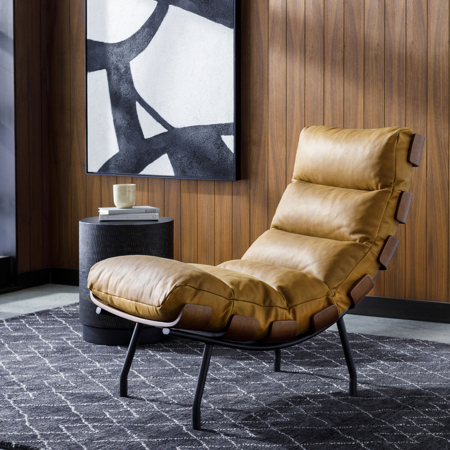 Laval Brown / Black Lounger