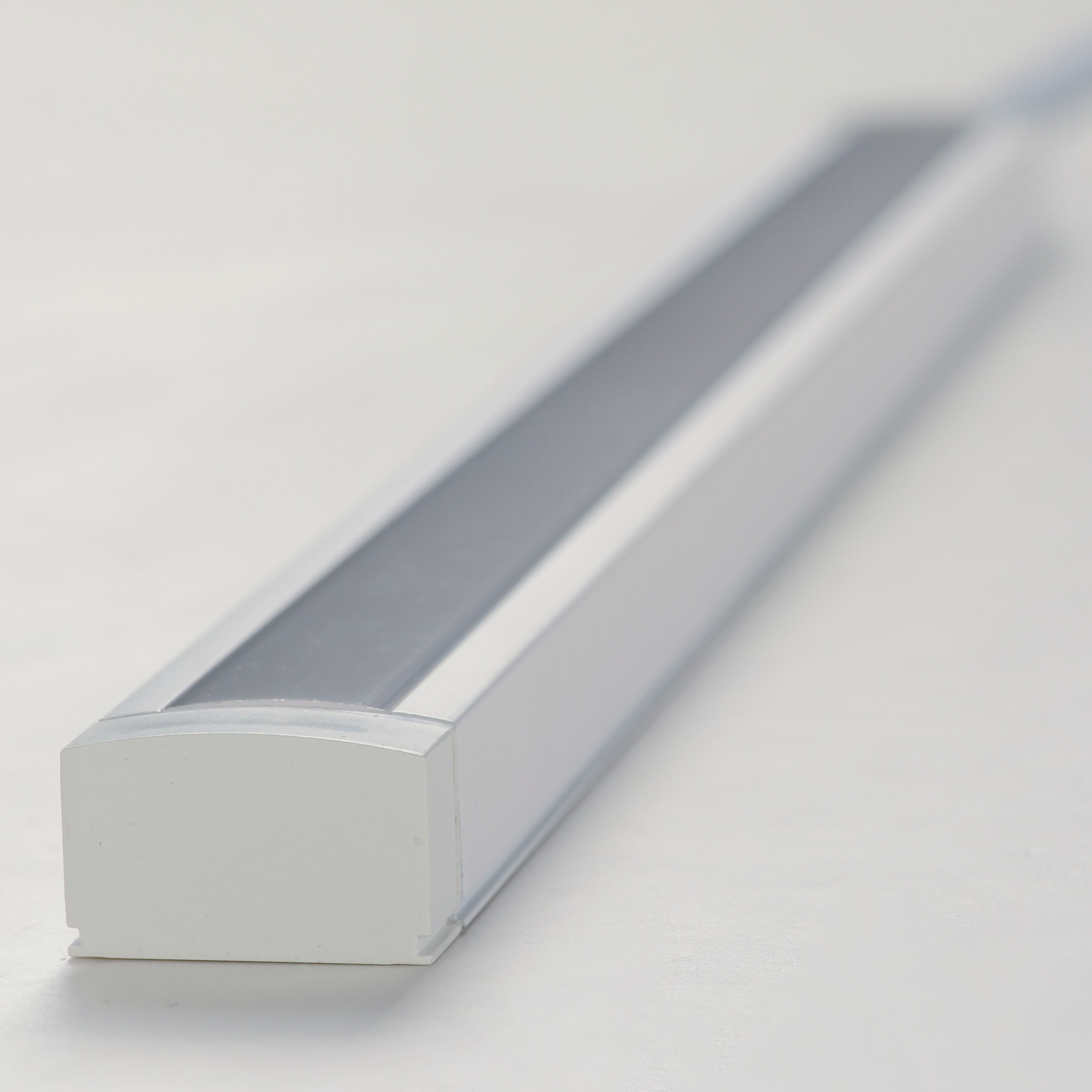 CounterMax 120V Slim Stick 120 LED 24 inch White Under Cabinet