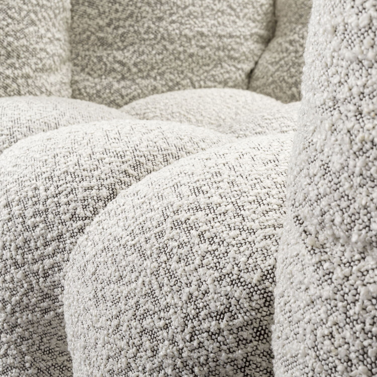 Chambery Ivory / Black Chair and a Half