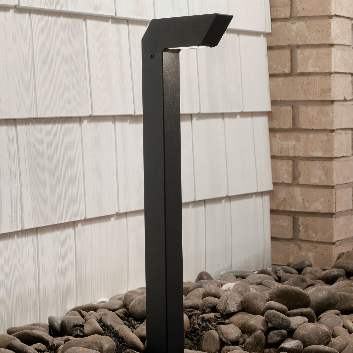 Independence 12 11.60 watt Textured Black Landscape 12V Path & Spread