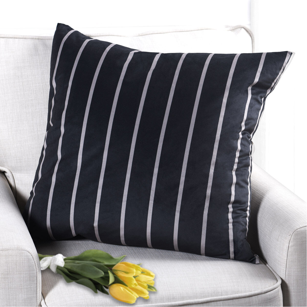 Dann Foley 24 inch Black and White Decorative Pillow